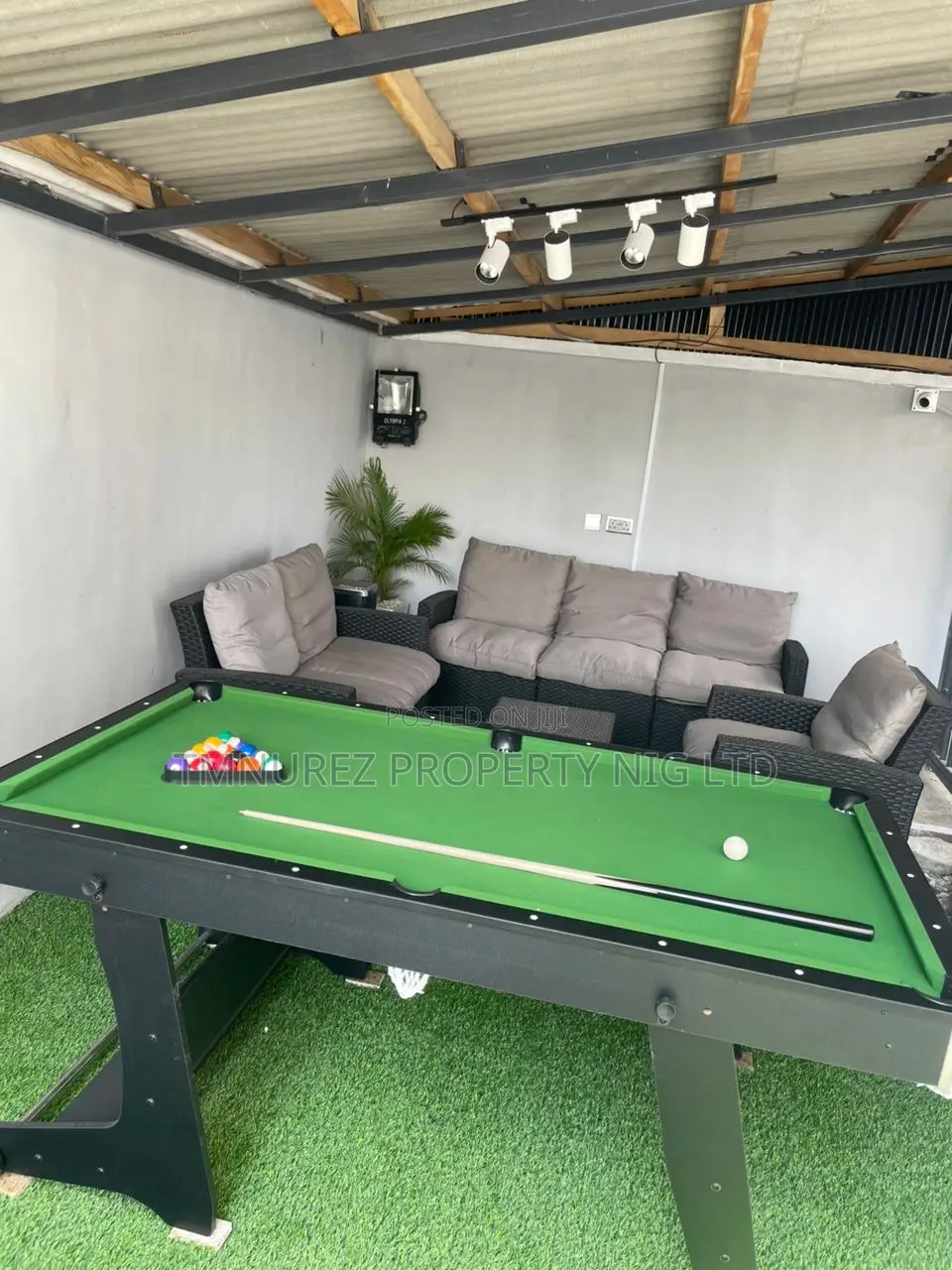 Furnished 3bdrm Apartment in Ikota, Lekki for rent