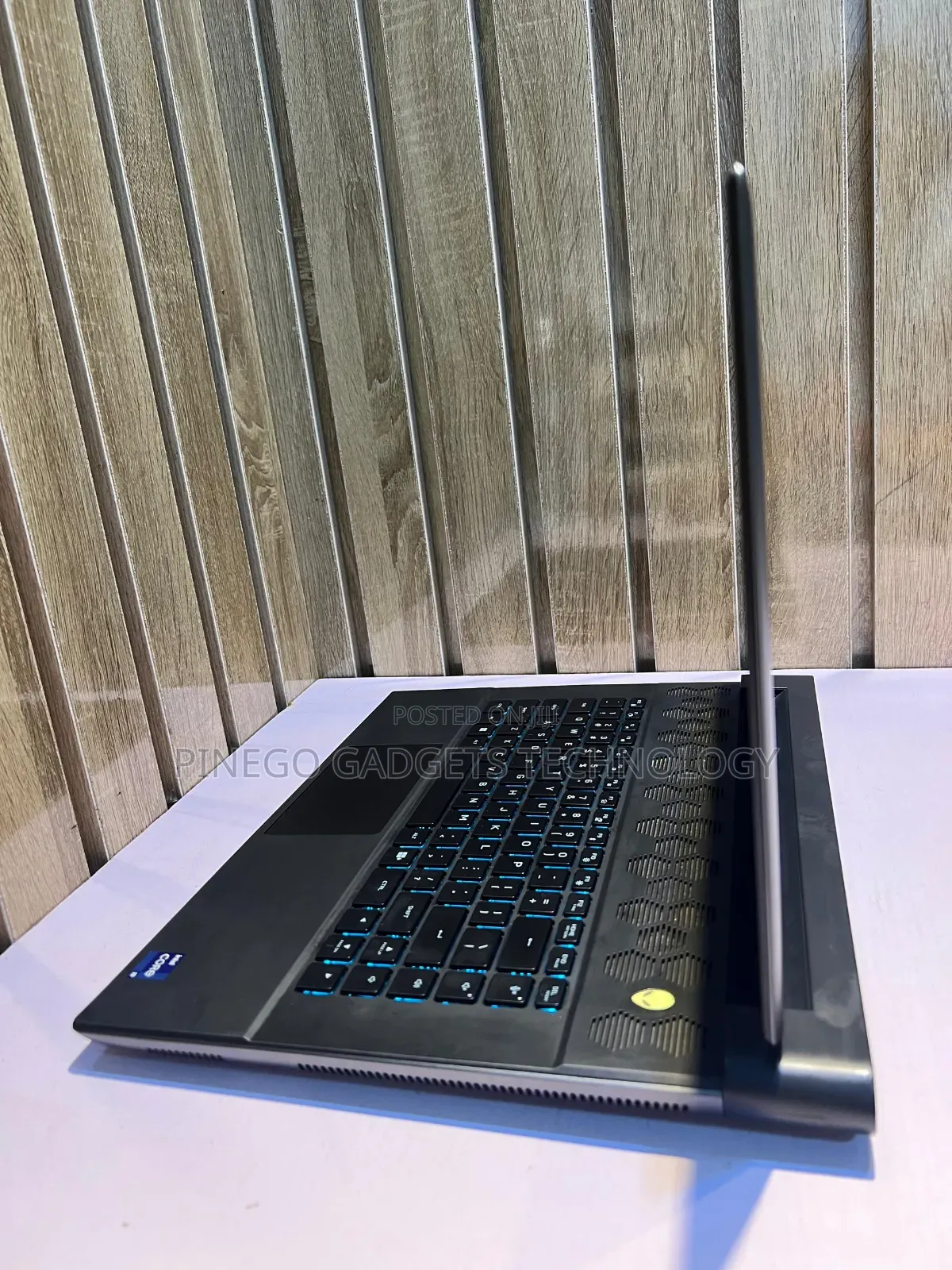 Laptop Dell Alienware M16 R1 64GB Intel Core I9 SSD 2T