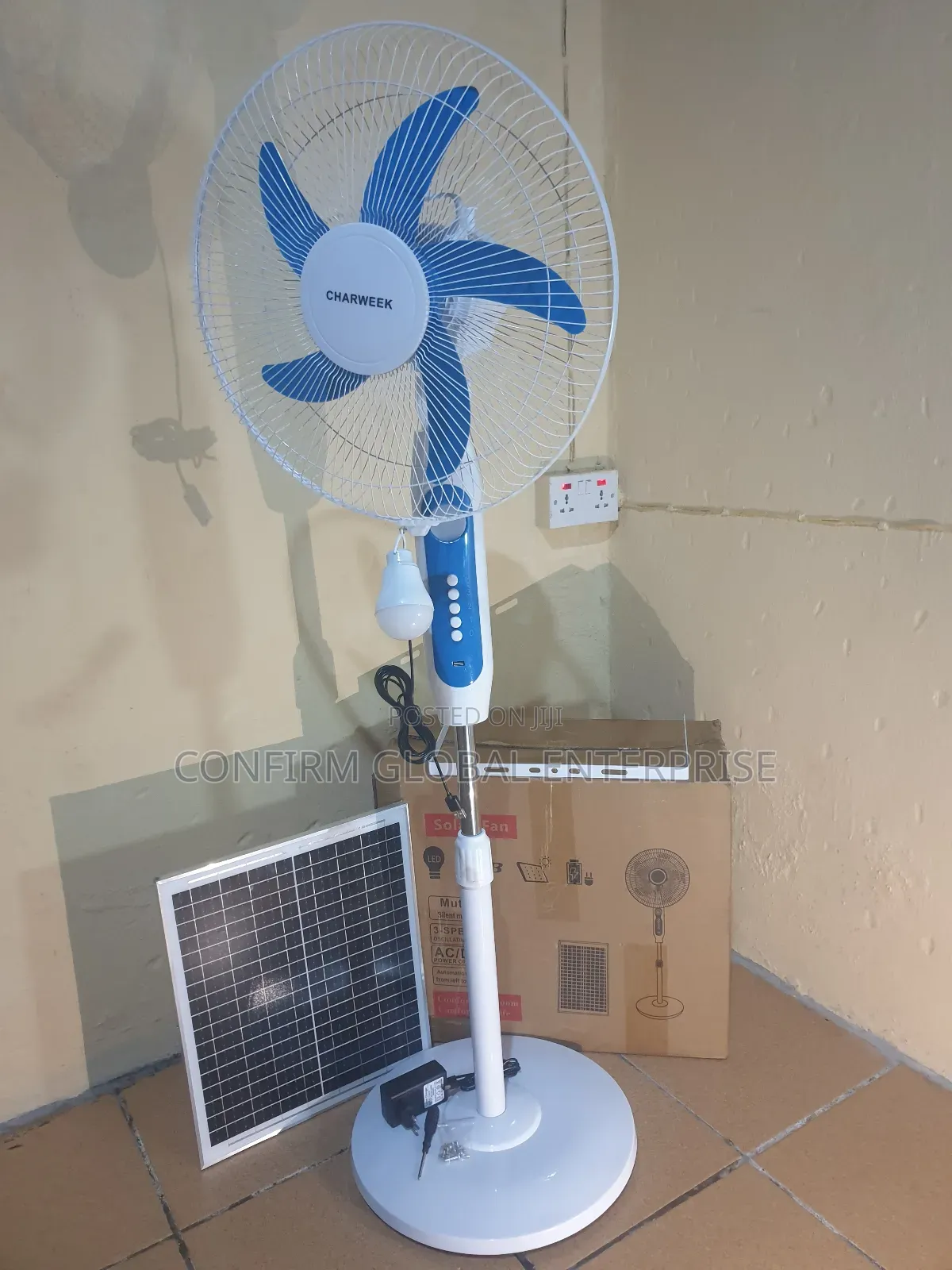 Powerful Solar Standing Fan Q6" Inches