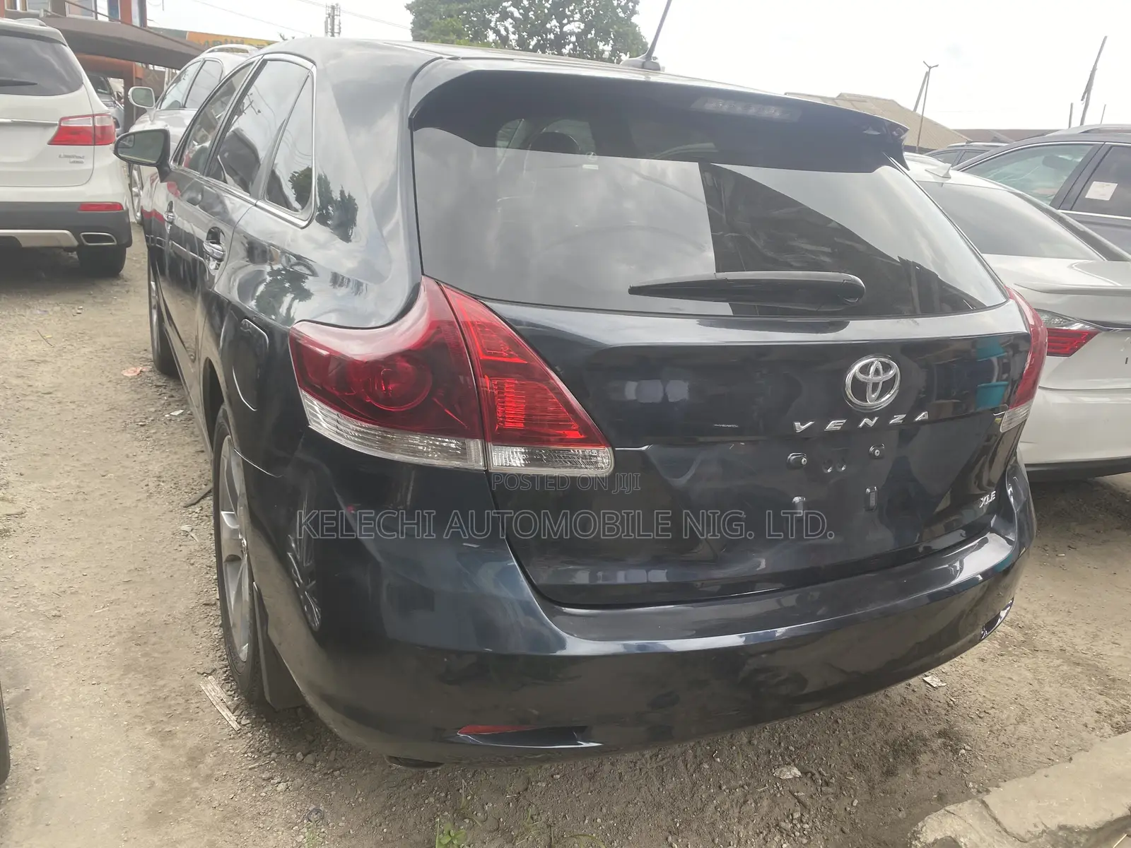 Toyota Venza XLE 4dr Wagon AWD (3.5L 6cyl 6A) 2015 Gray