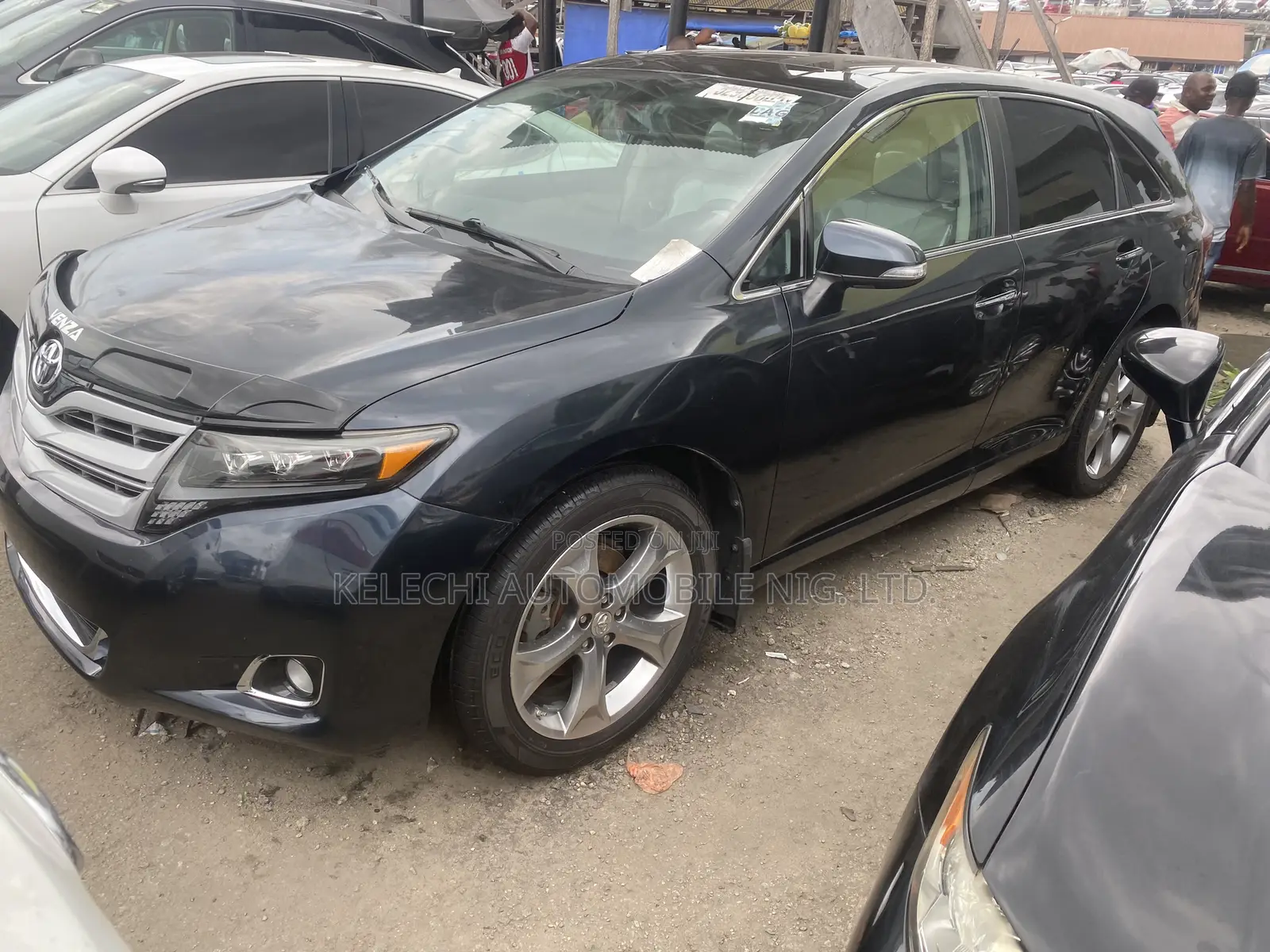 Toyota Venza XLE 4dr Wagon AWD (3.5L 6cyl 6A) 2015 Gray
