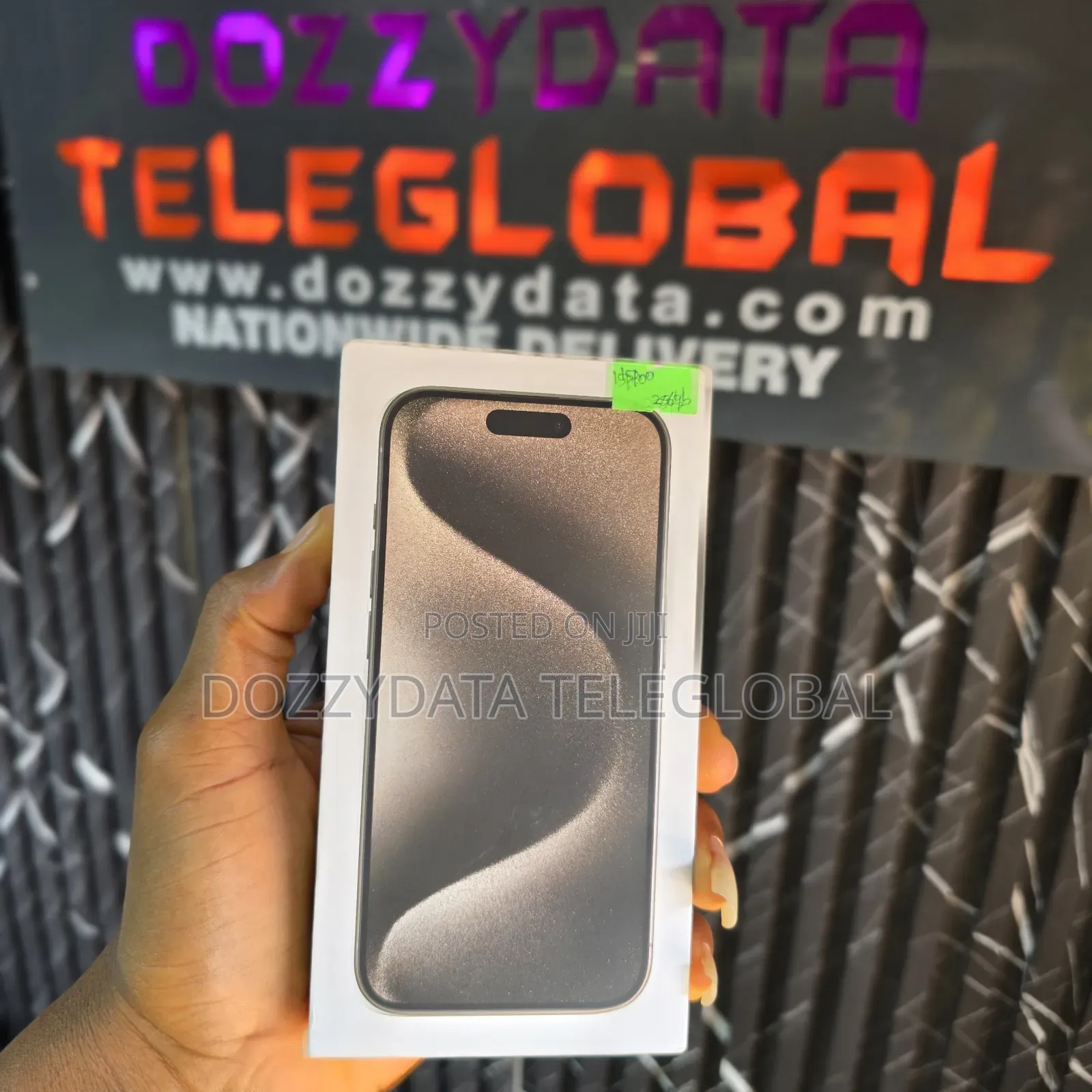 New Apple iPhone 15 Pro 256 GB