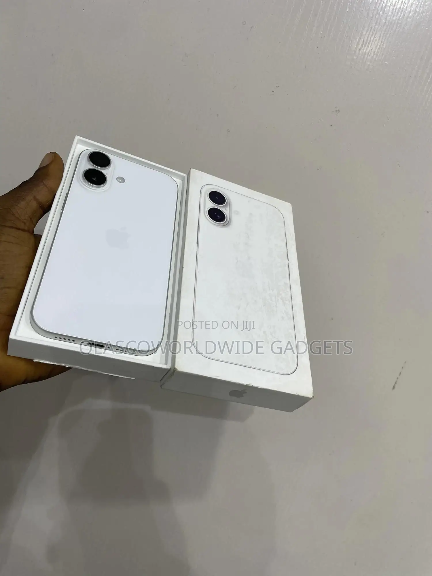 Apple iPhone 16 128 GB White