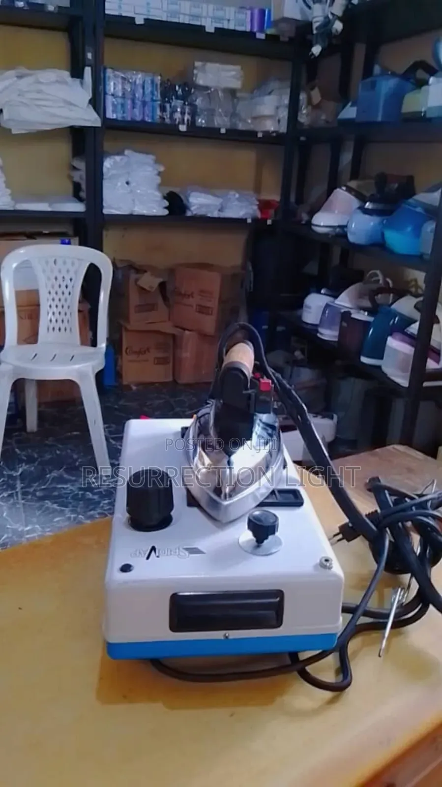 Italian Spidivap 2.5ltr Pony Baby Industrial Steam Iron Work Perfectly
