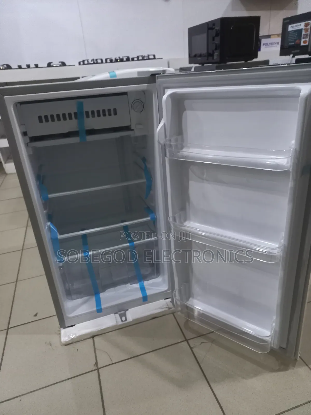 Polystar Table Top Fridge Single Door