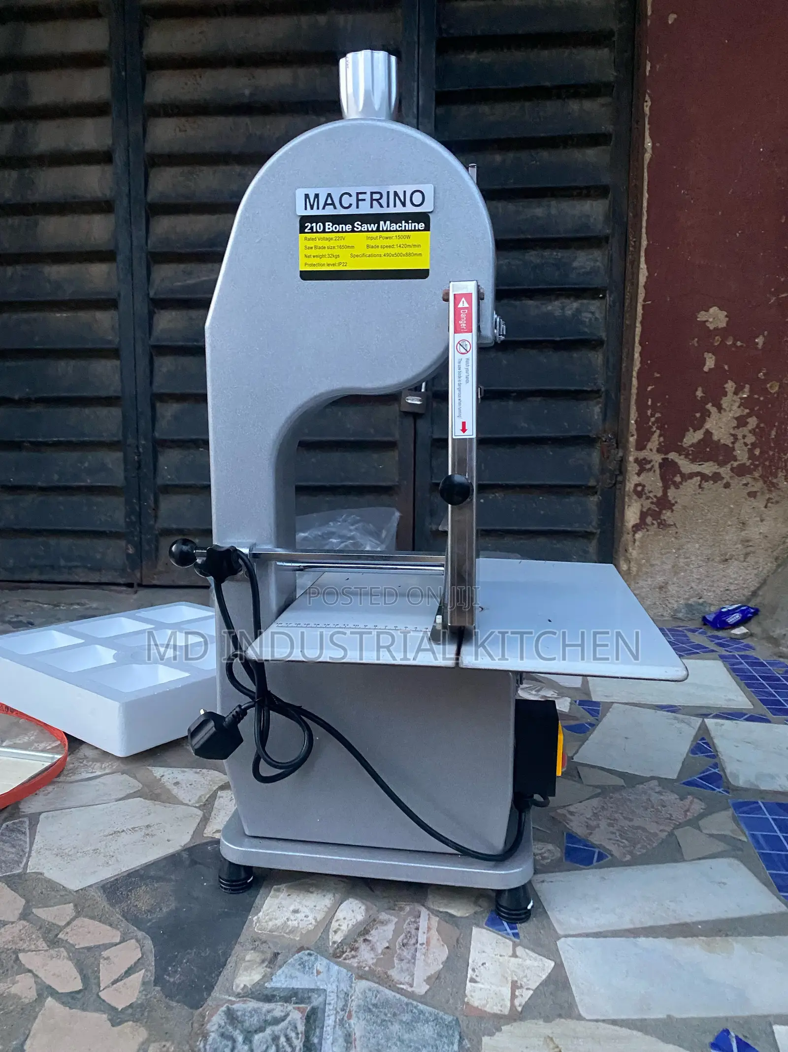 Commercial Bone Saw Machine