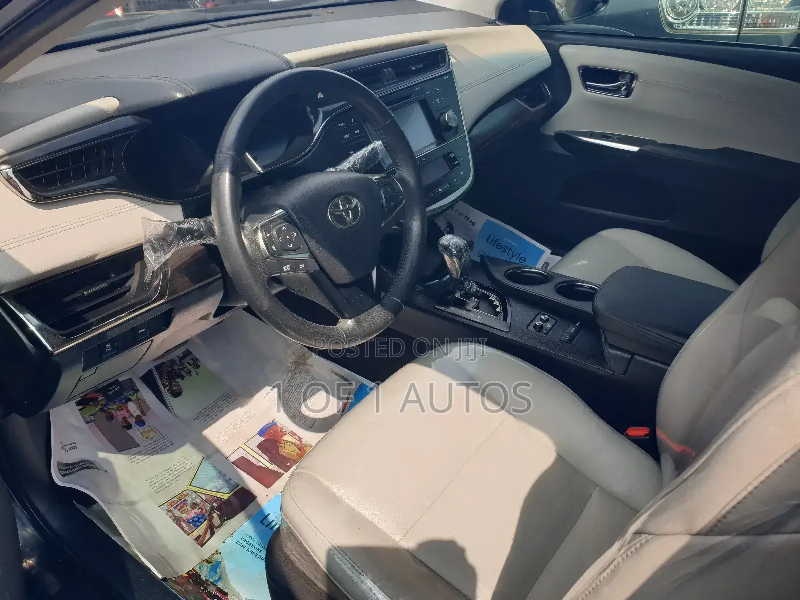 Toyota Avalon Limited FWD Sedan (3.6L 6cyl 6A) 2016