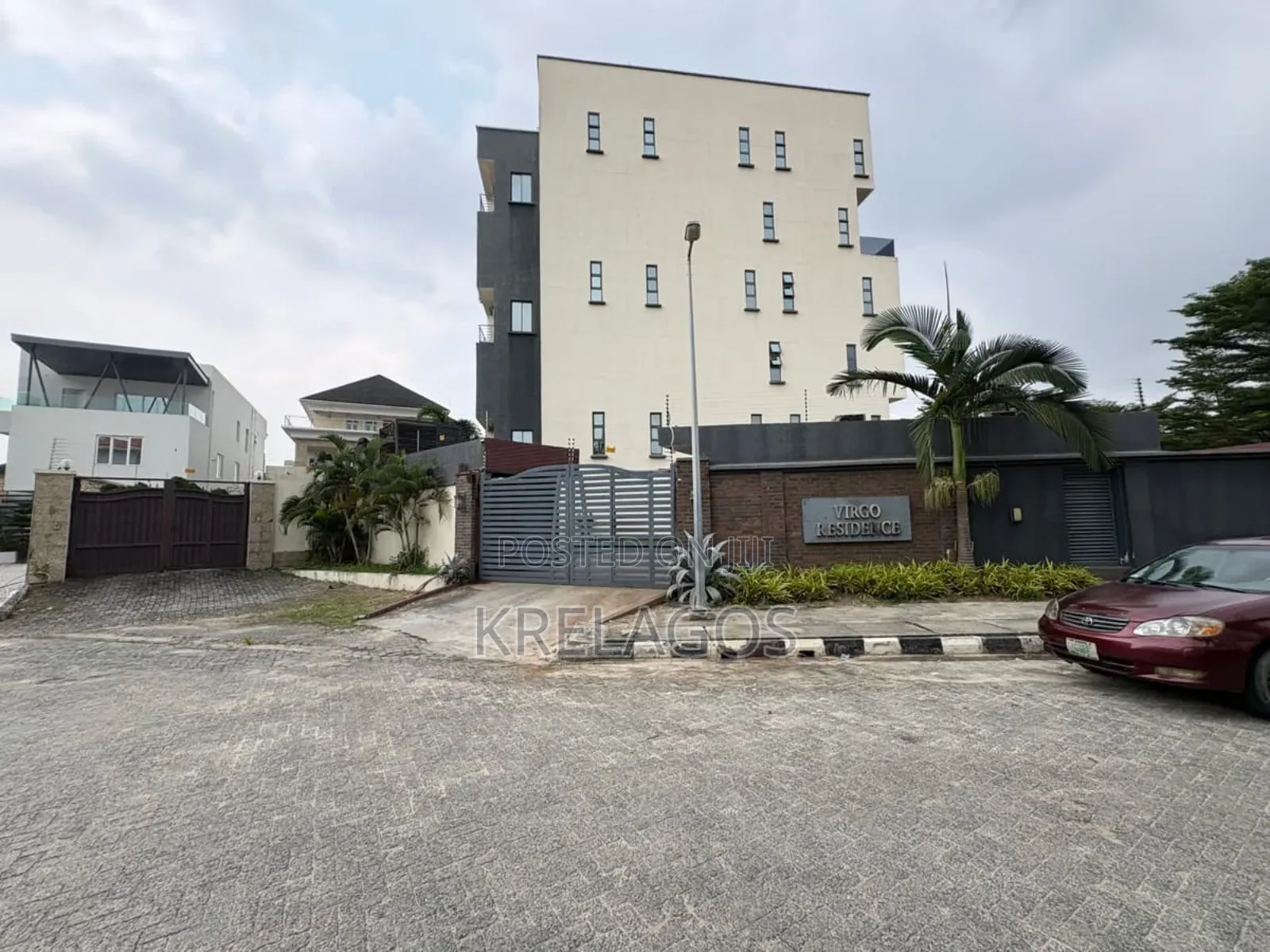 4bdrm Maisonette in Banana Island for rent