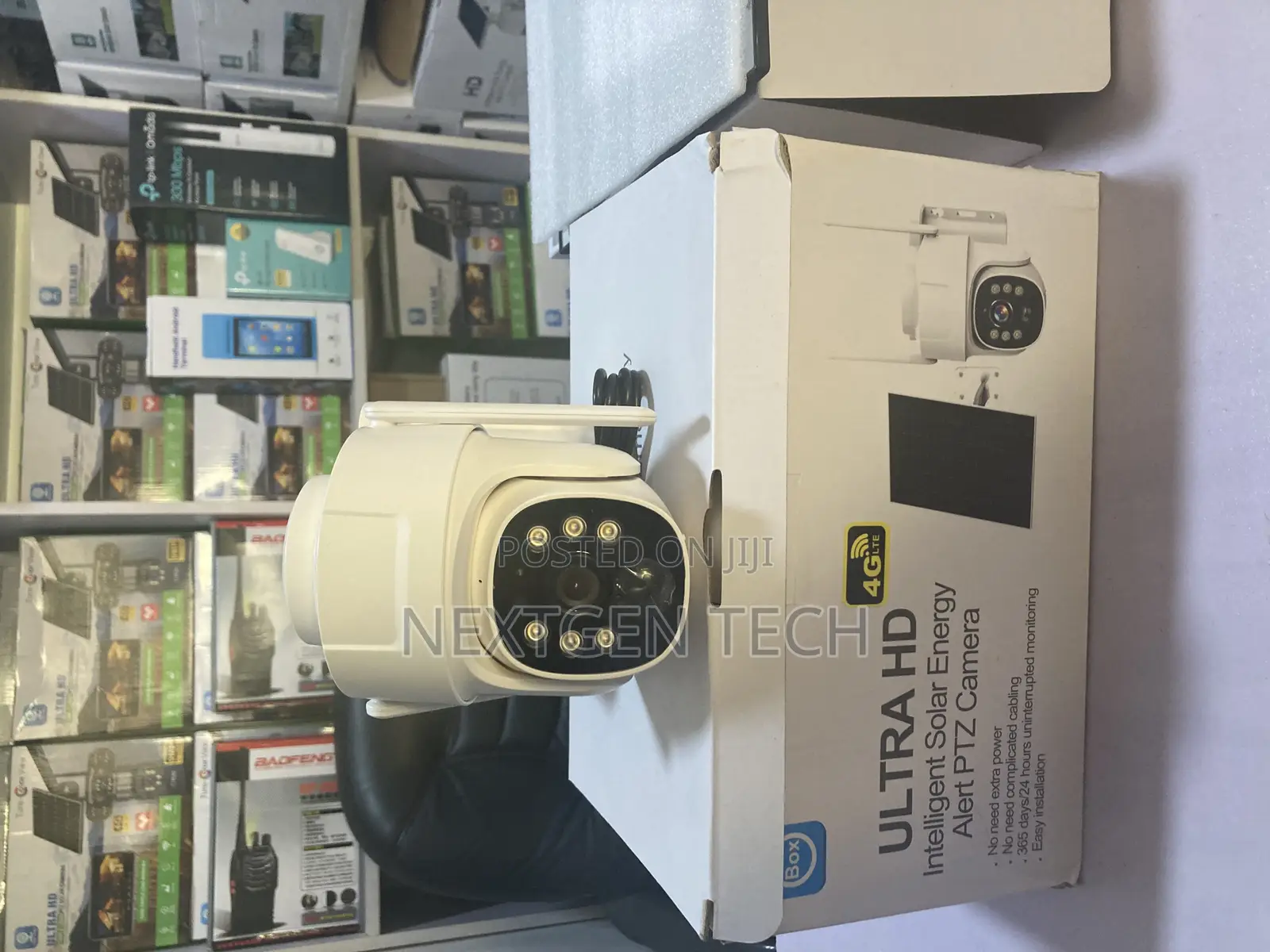 Ubox Single Lense Solar PTZ 4g Camera