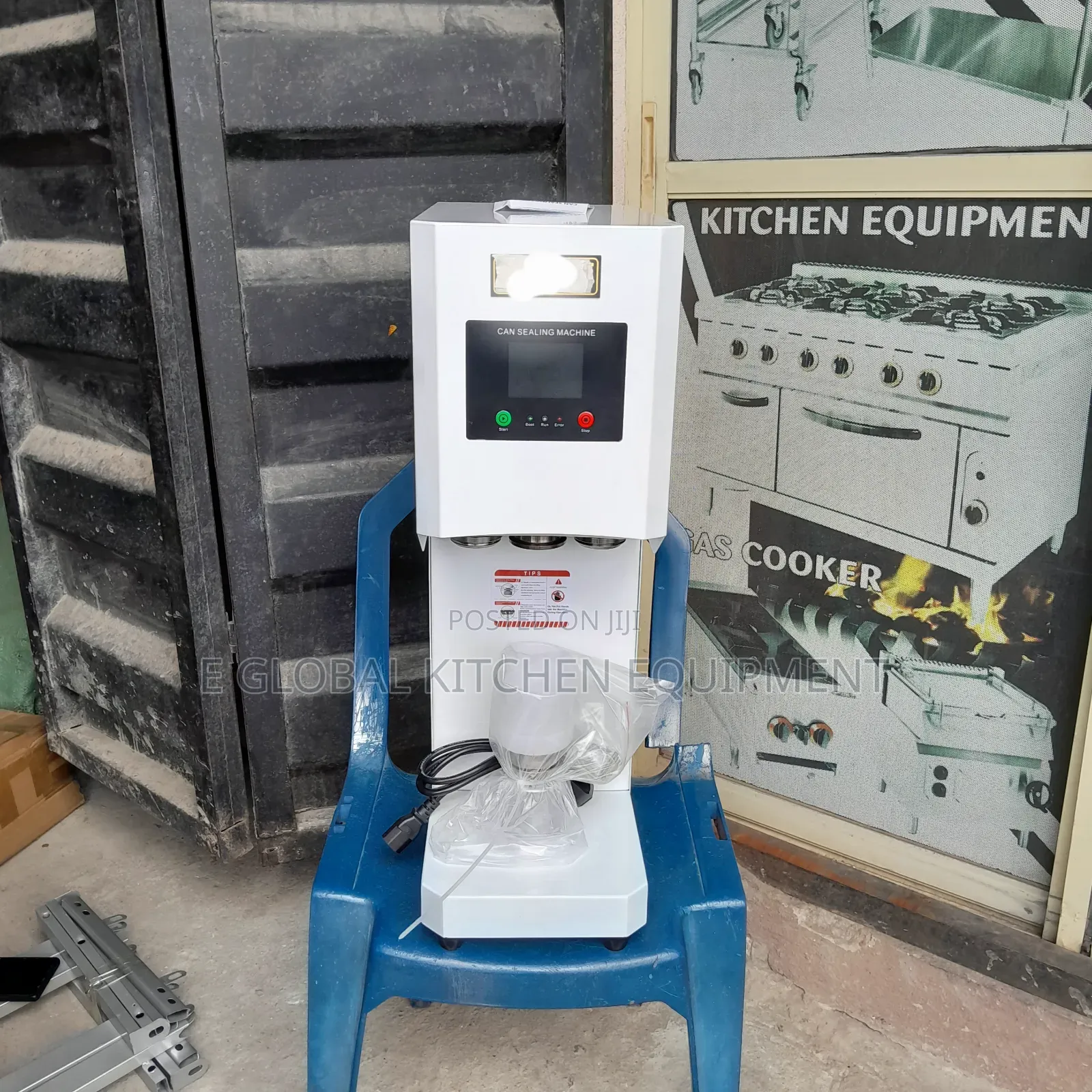 Automatic Industrial Electric Three Nozzle Cans Sealer Machine