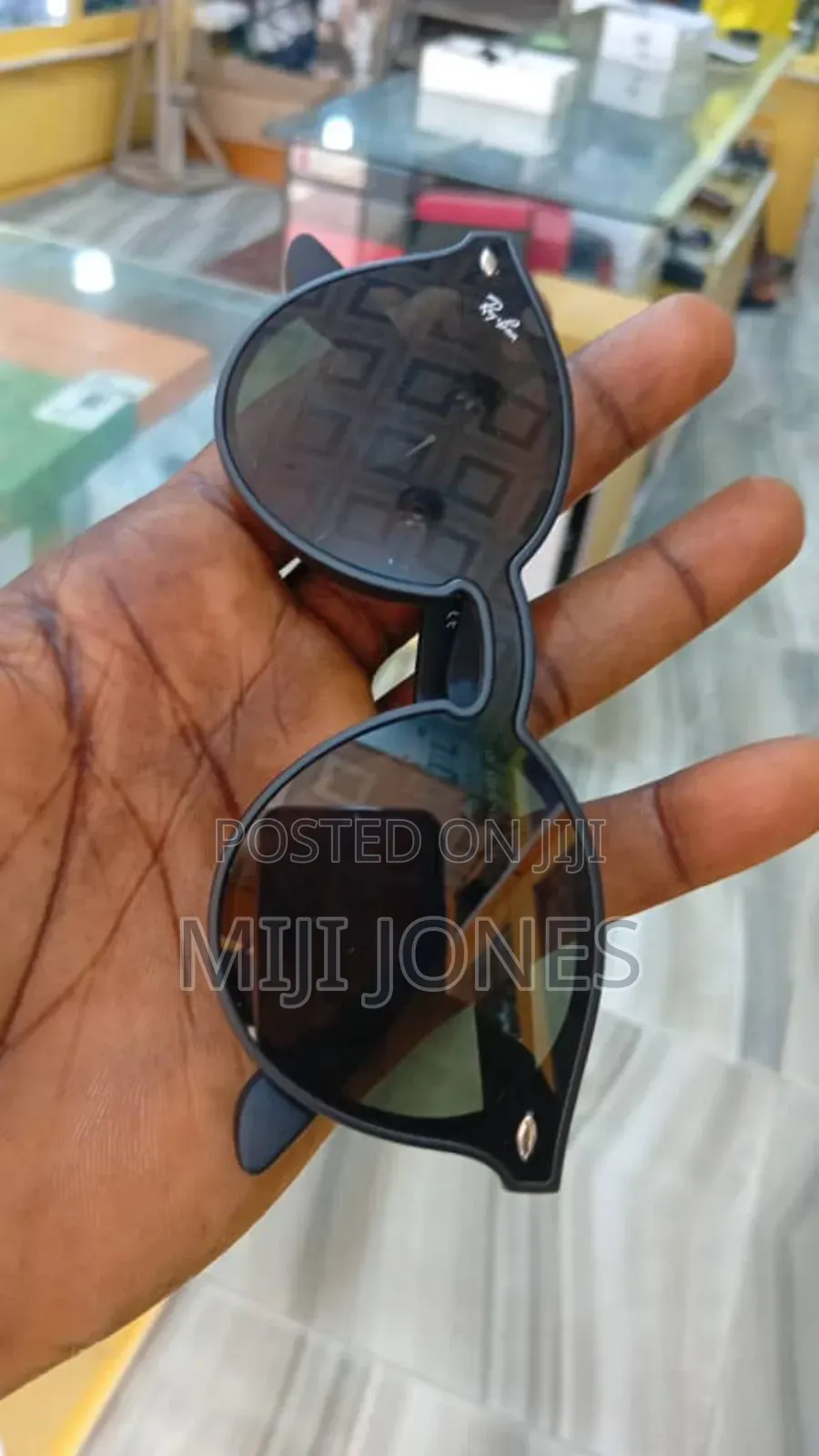 "Rayban Black Cat Eye Shades - Onyx Glamour"