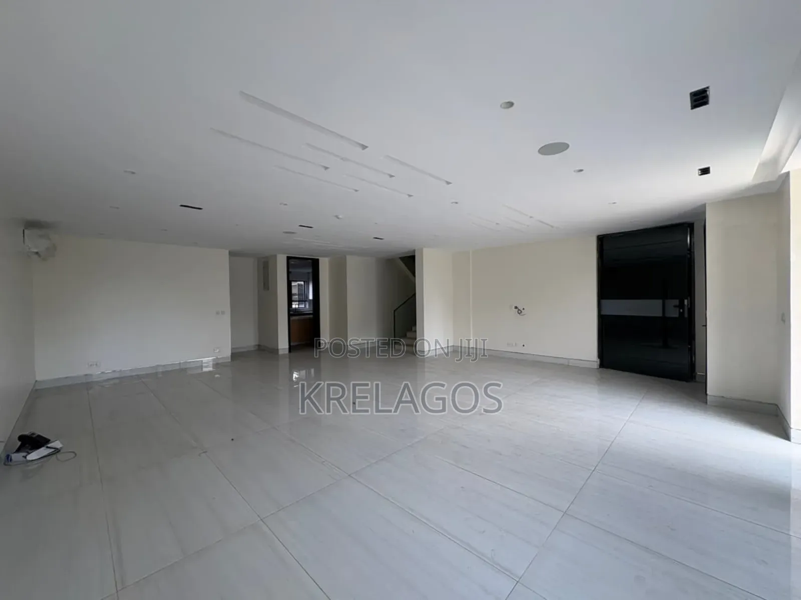 4bdrm Maisonette in Ikoyi for rent