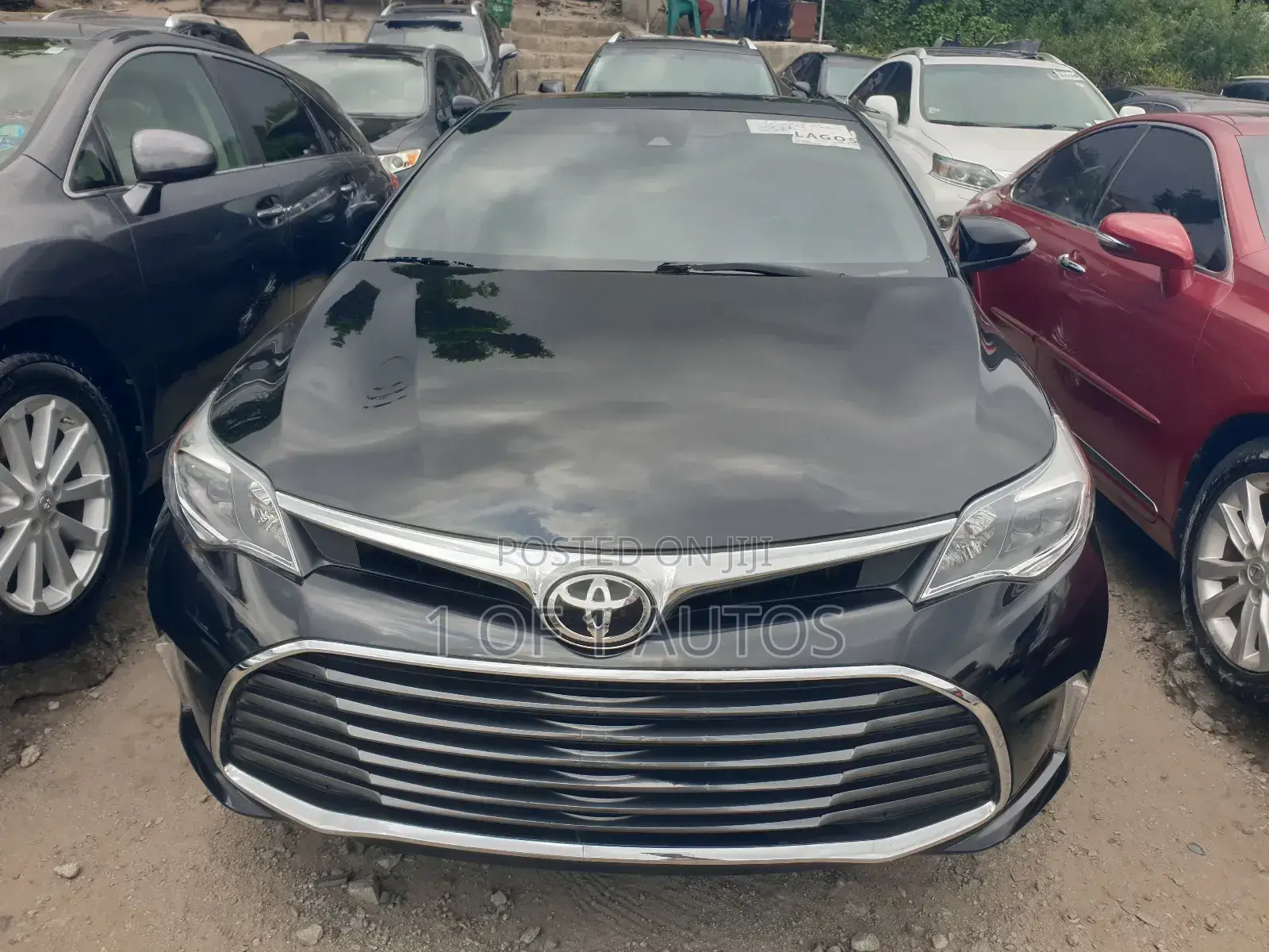 Toyota Avalon XLE Plus Sedan FWD (3.5L 6cyl 6A) 2017 Black
