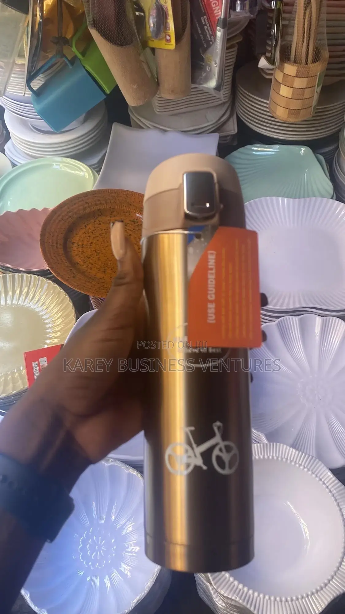 Flasks,Water Bottles Of Various Qualities, Designs,Colors,Souvenirs
