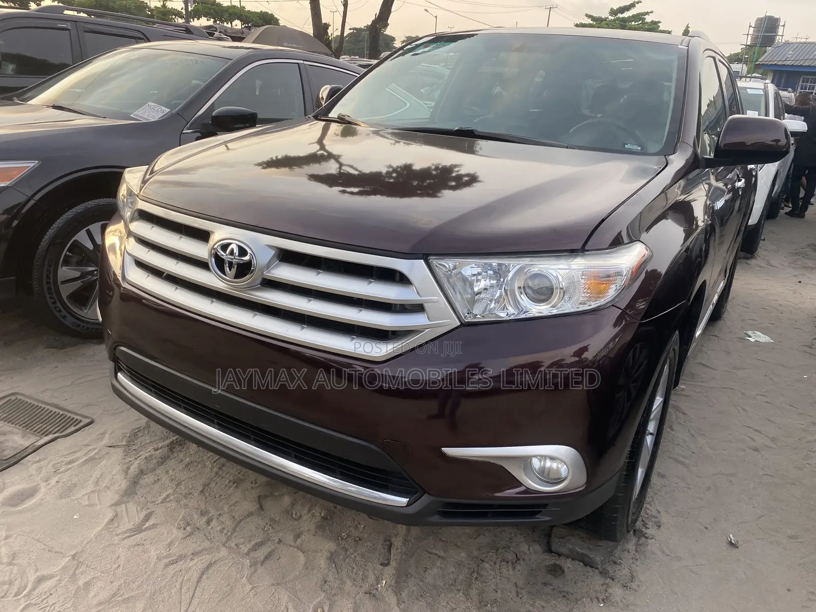 Toyota Highlander 2013 Maroon