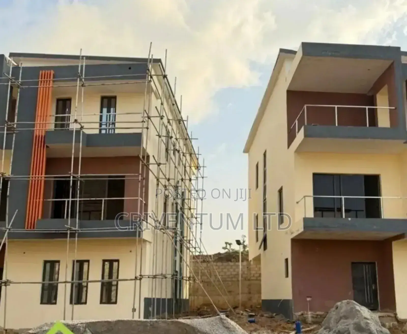 Furnished 5bdrm Duplex in Katampe (Main) for sale