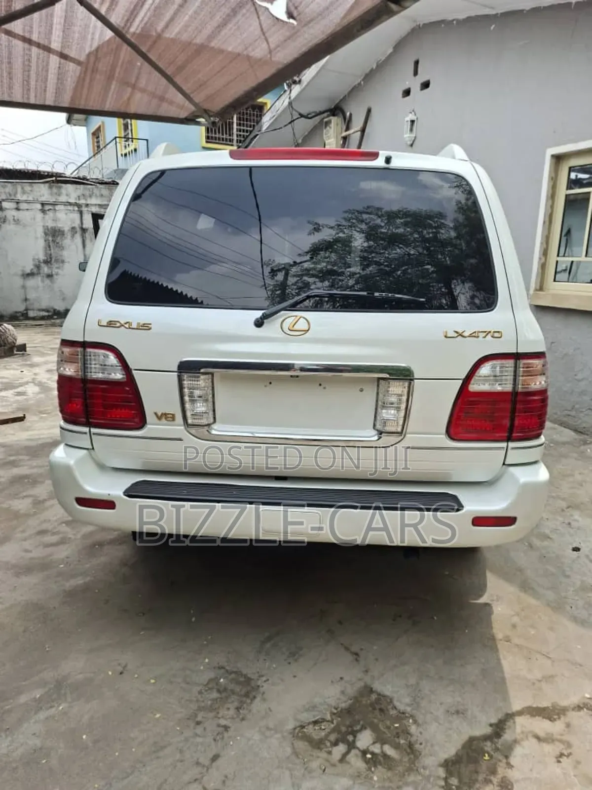 Lexus LX 470 Sport Utility 2004 White