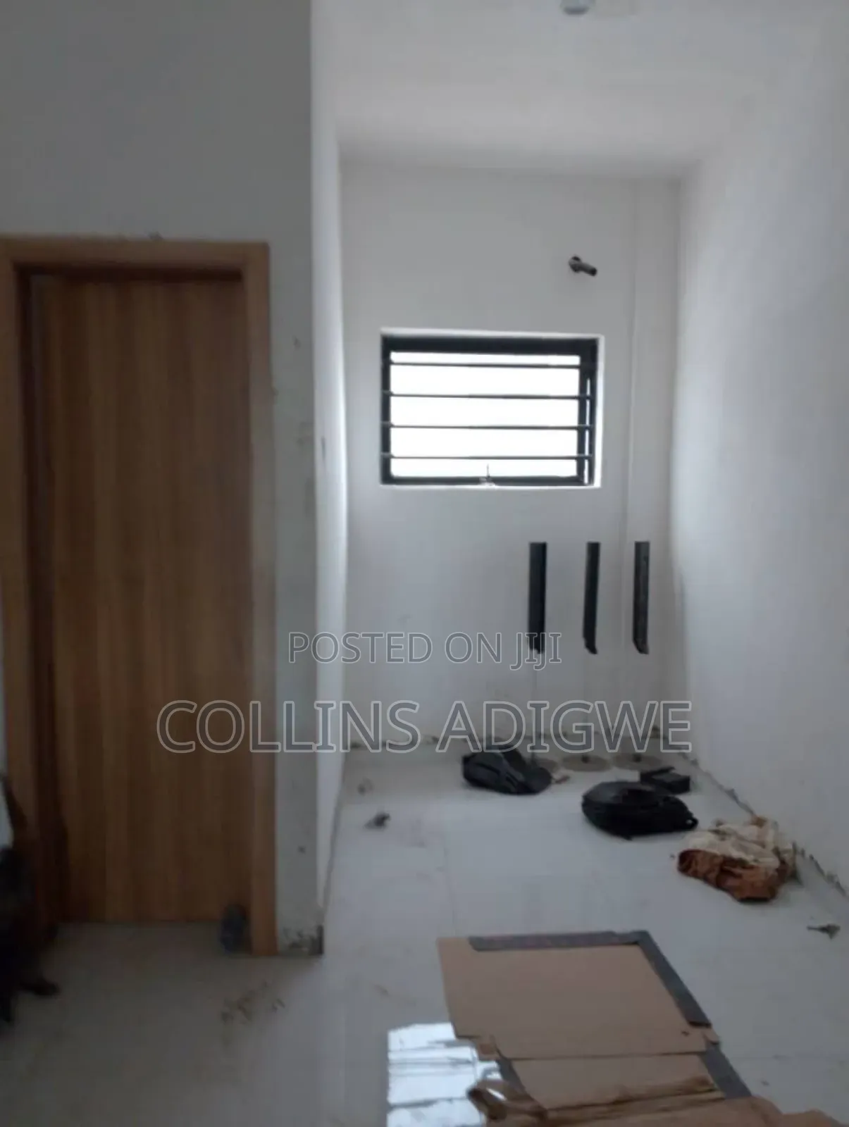 42sqm Shop Orchid Road