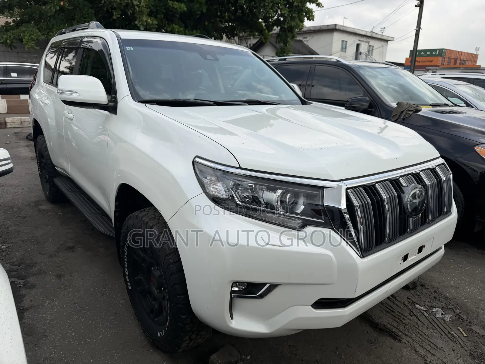 Toyota Land Cruiser Prado 2.8 2023 White