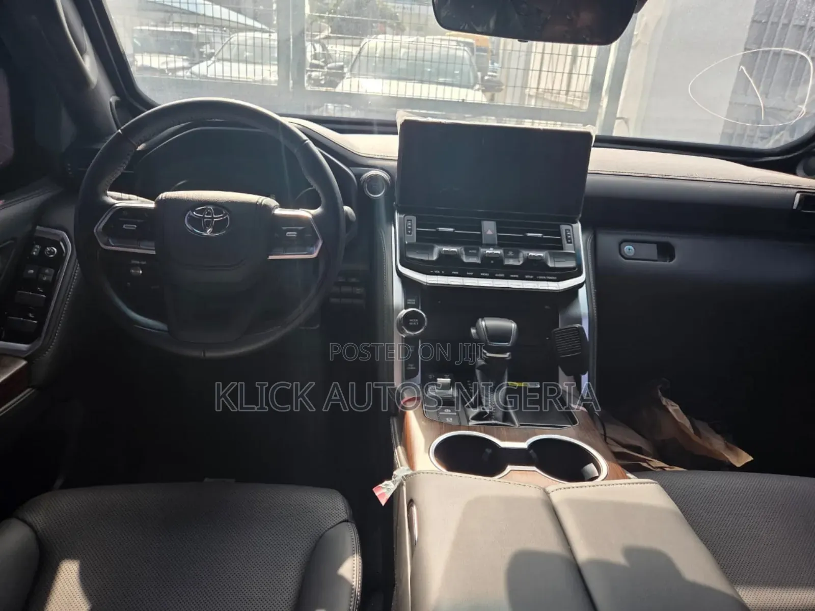 New Toyota Land Cruiser LC300 2025 Black