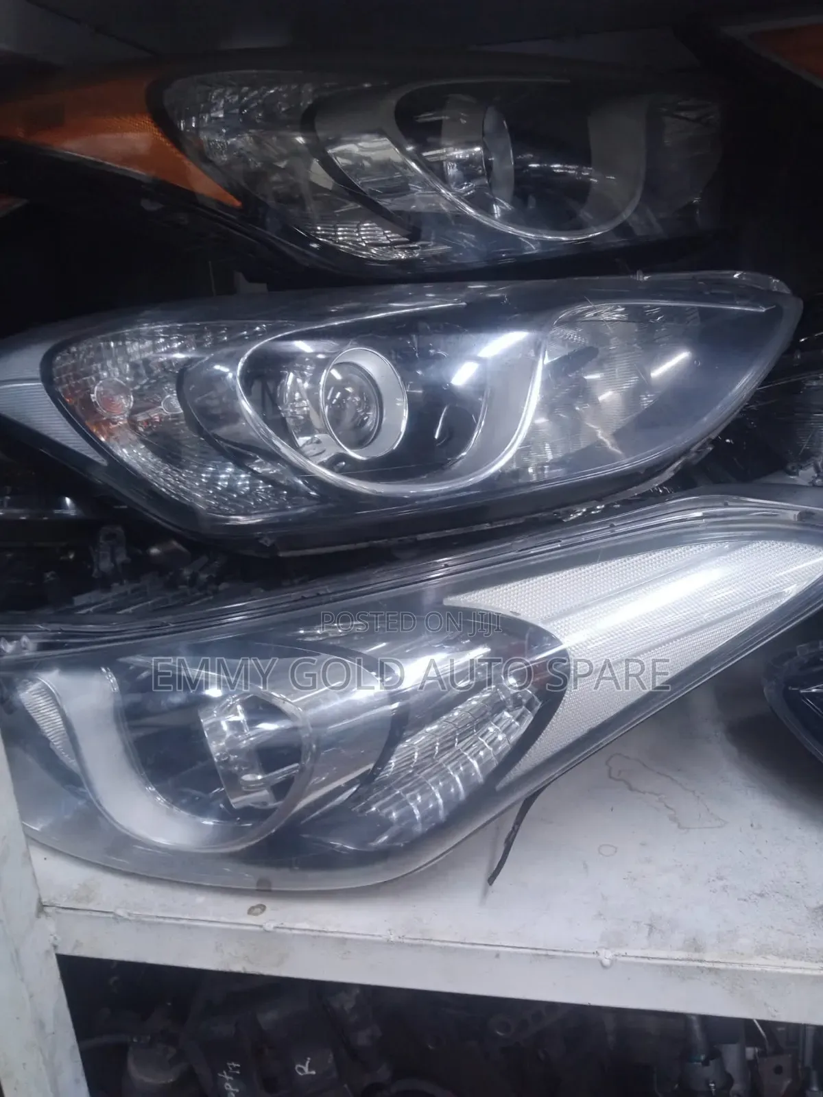 All Types of Head Lamps Hyundai Kia Available