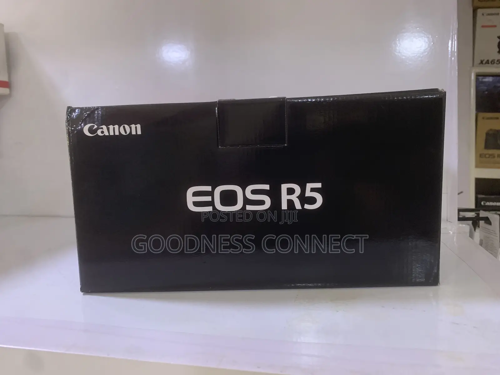 Canon Eos R5 Camera Body