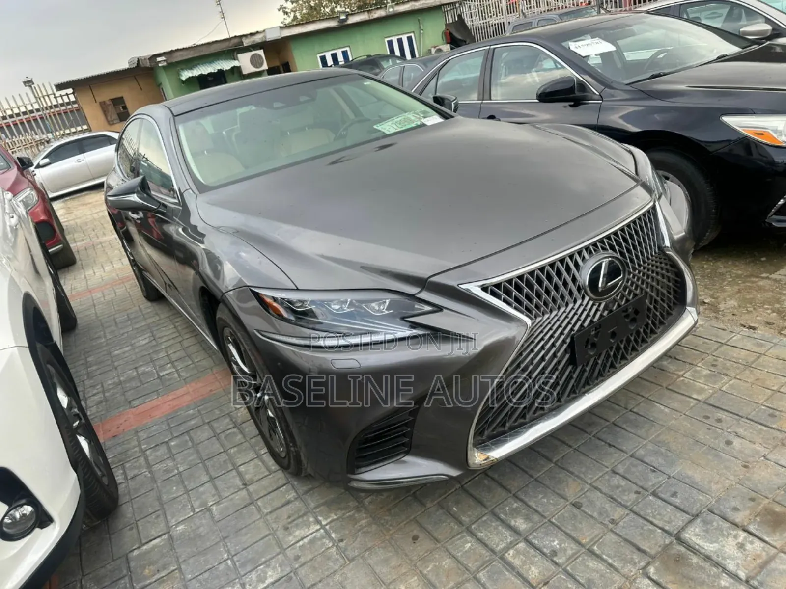 Lexus LS 2019