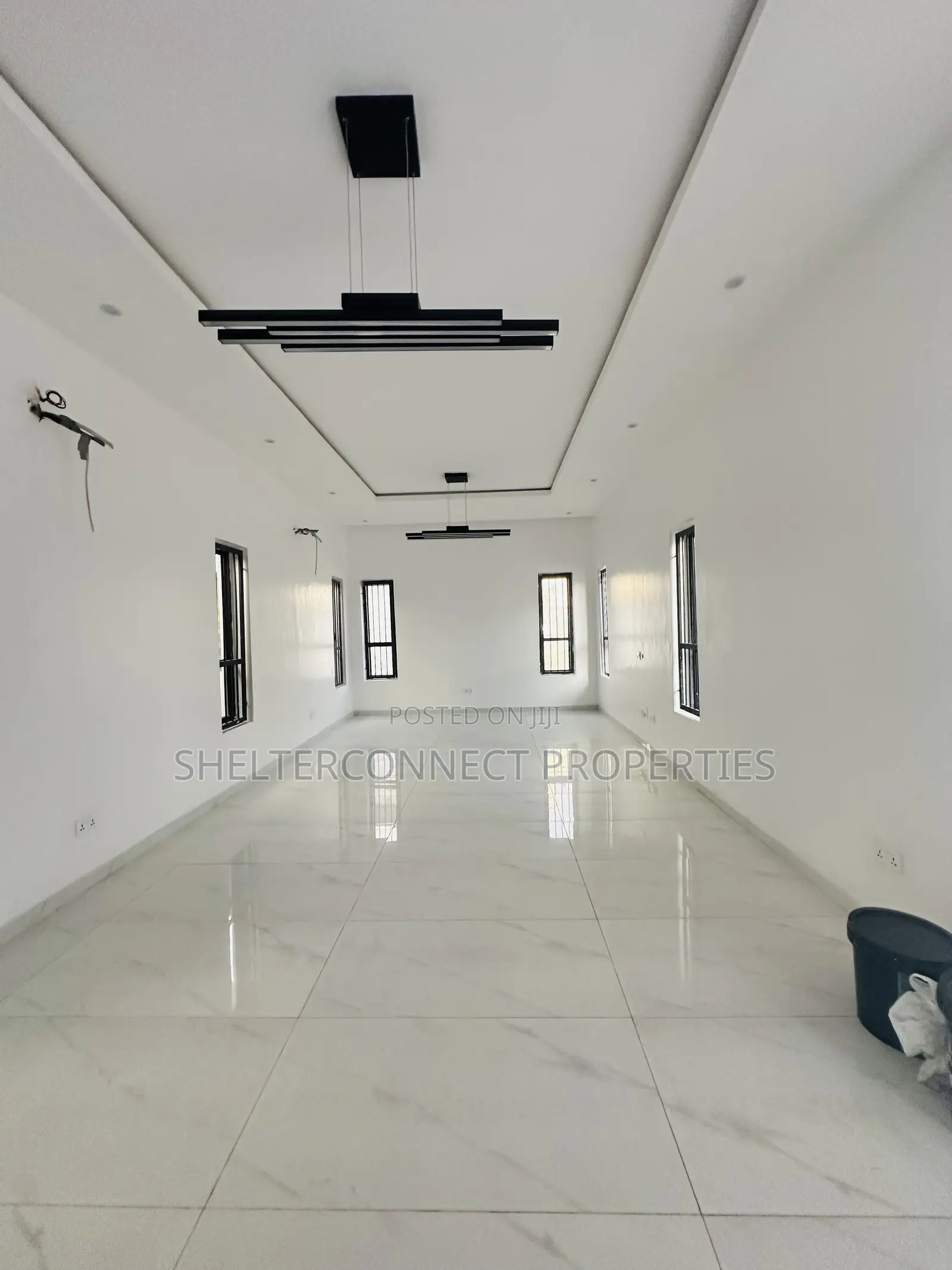 5bdrm Duplex in Ajah for sale