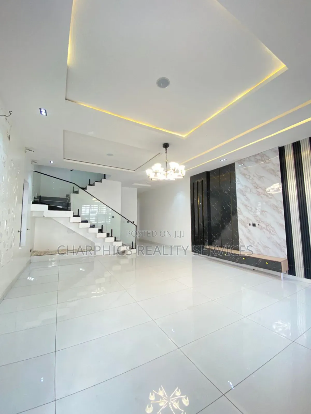 4bdrm Duplex in Ikota for rent