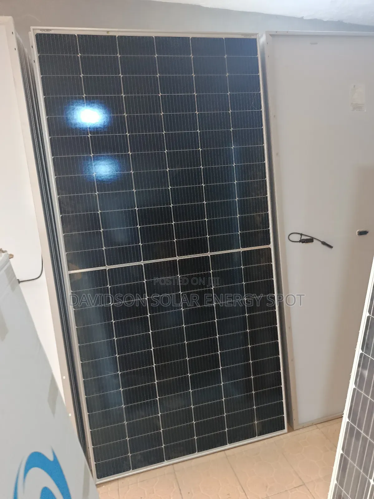 600watt Sunflix Solar Panel Halfcourt