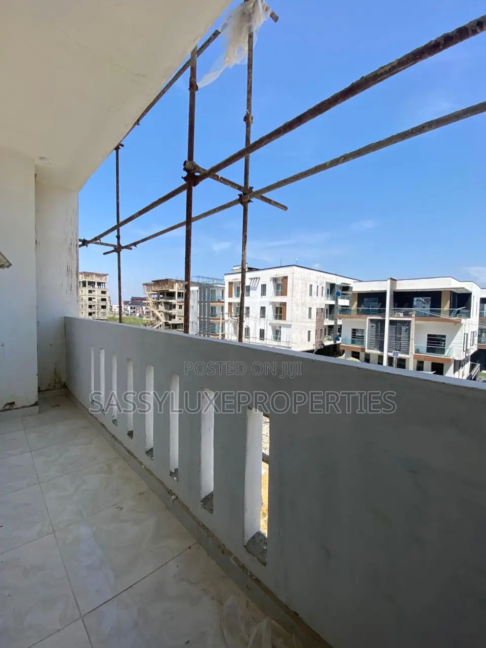 Furnished 2bdrm Maisonette in Ikate, Lekki for sale