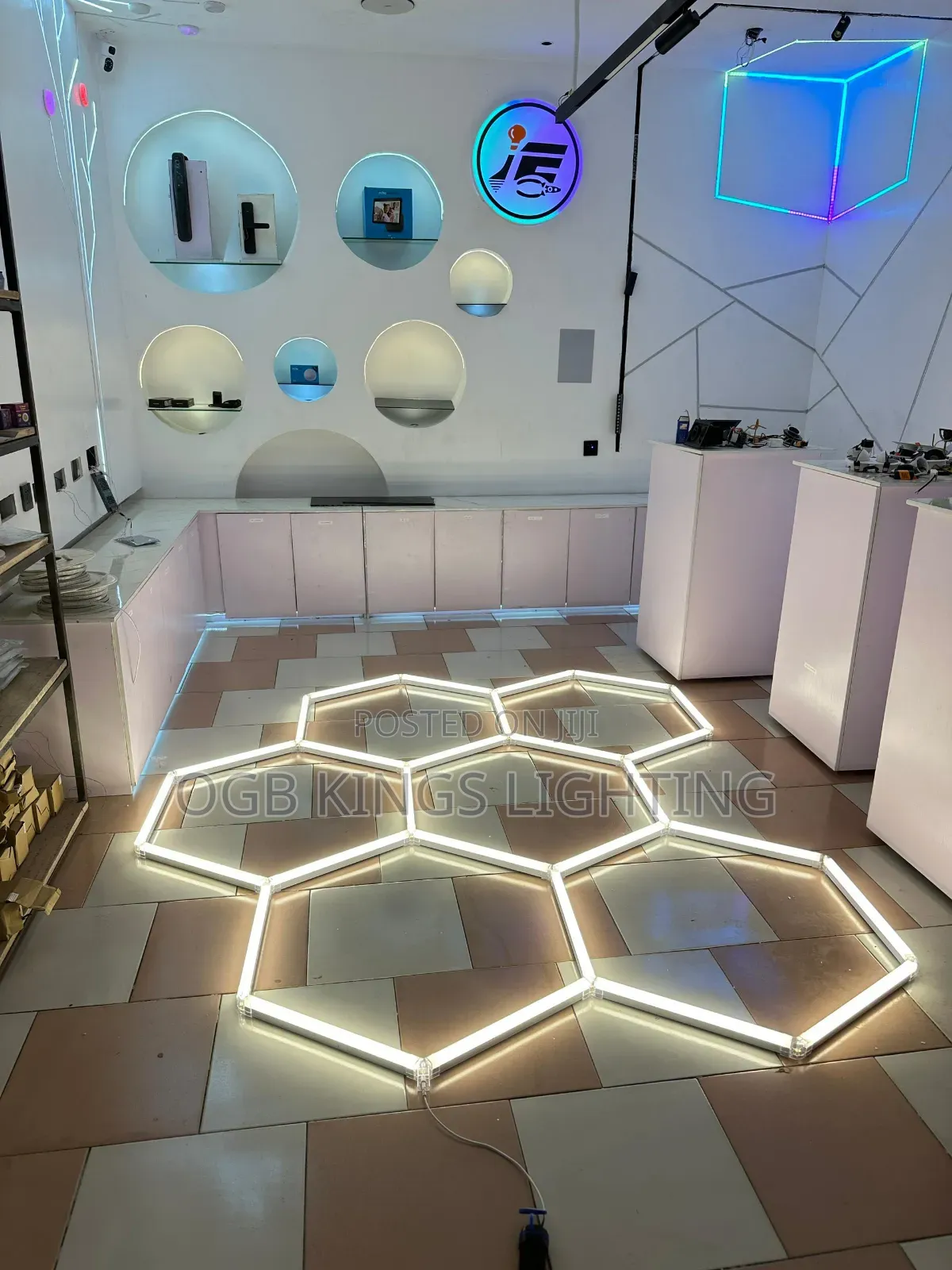 Manufacture Commercial Ceiling Light Decorative Honeycomb Led Light