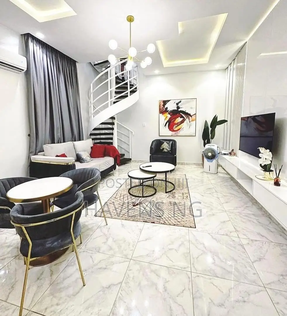 Cozy and Beautiful 1 Bedroom Duplex With Pool
