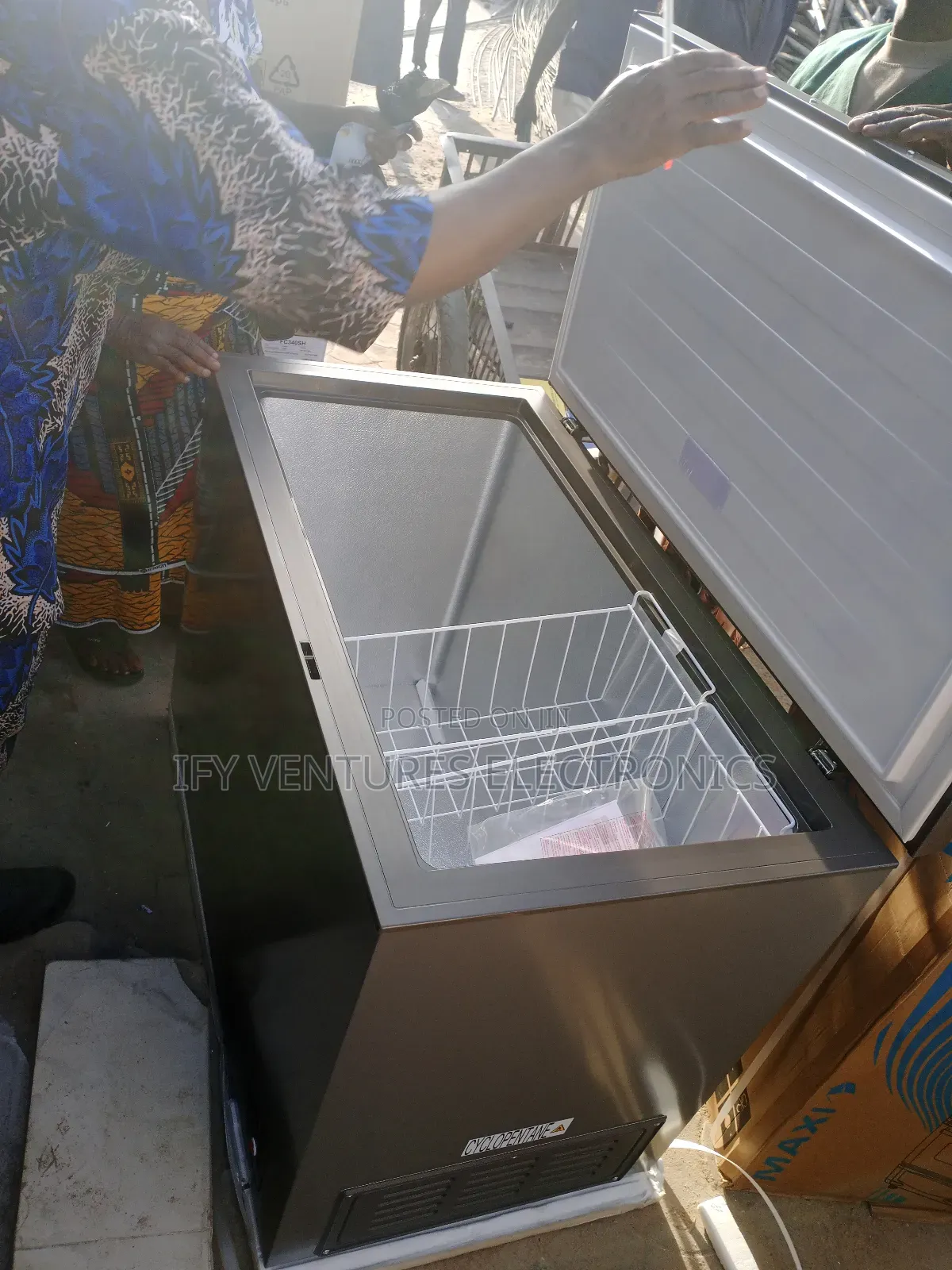 300 Liters Hisense Chest Freezer, Silver Color, 1 Year Warranty.