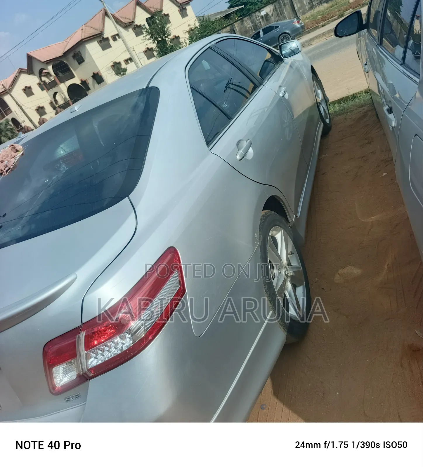 Toyota Camry 2010 Silver