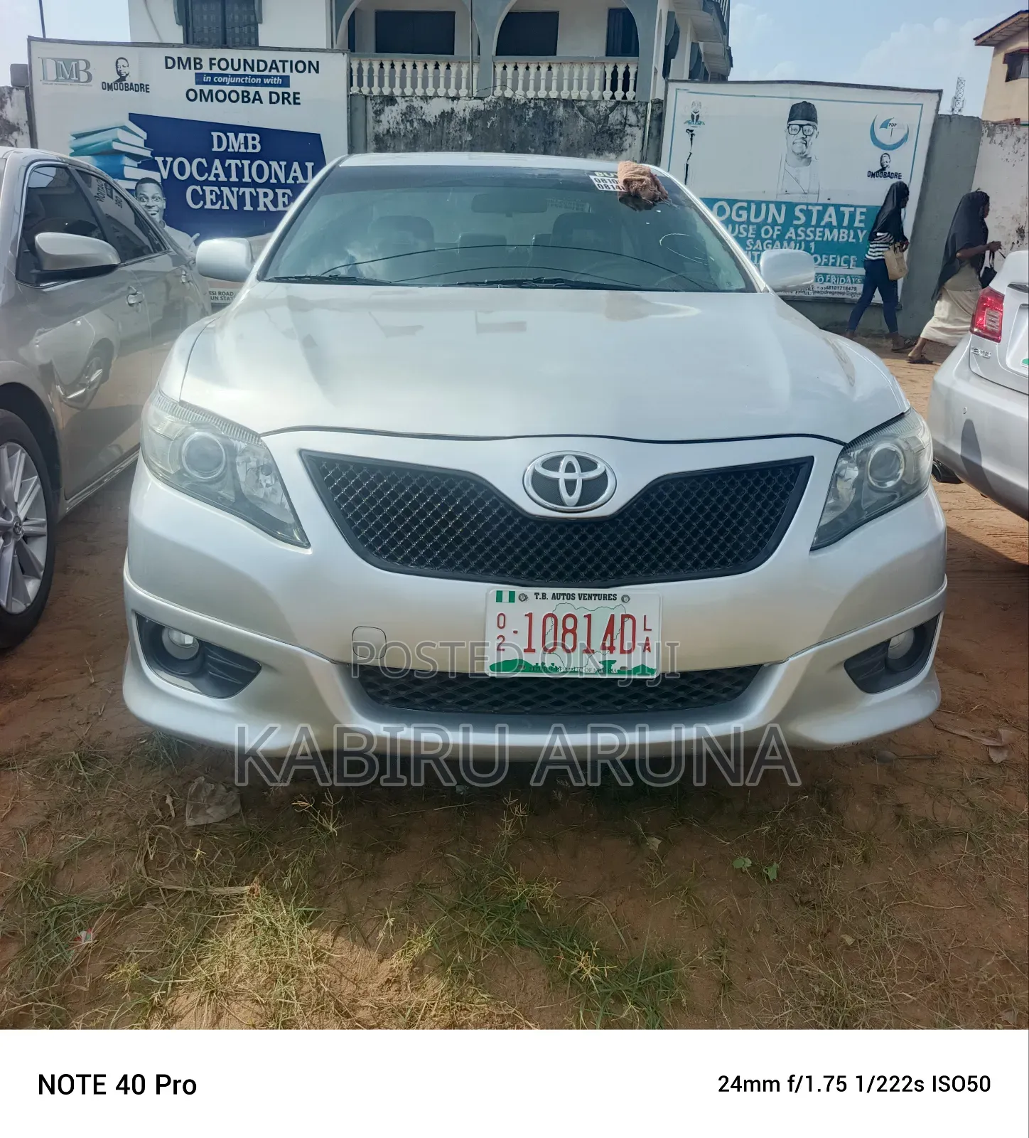 Toyota Camry 2010 Silver