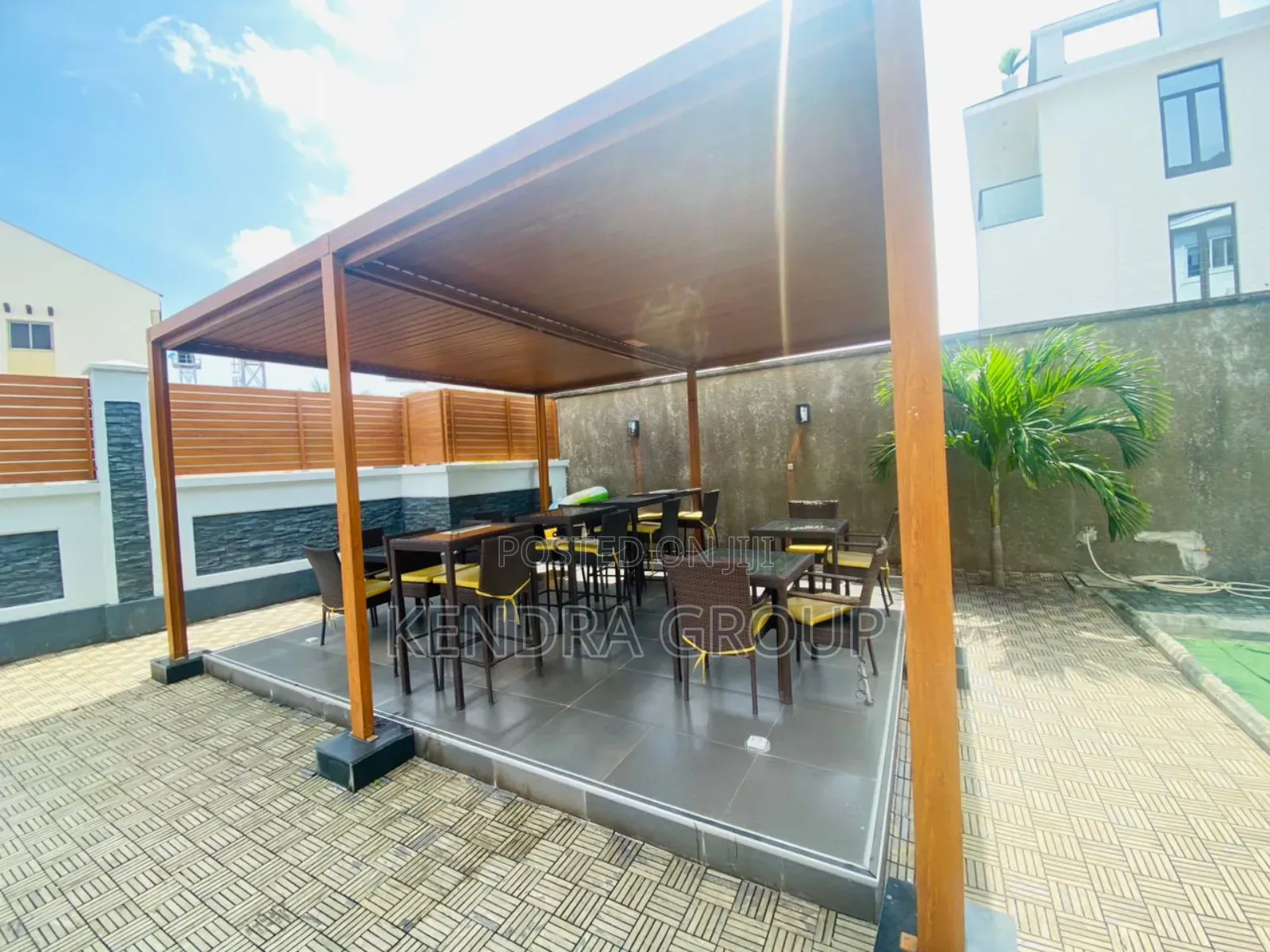 Furnished 3bdrm Block of Flats in Banana Island for rent
