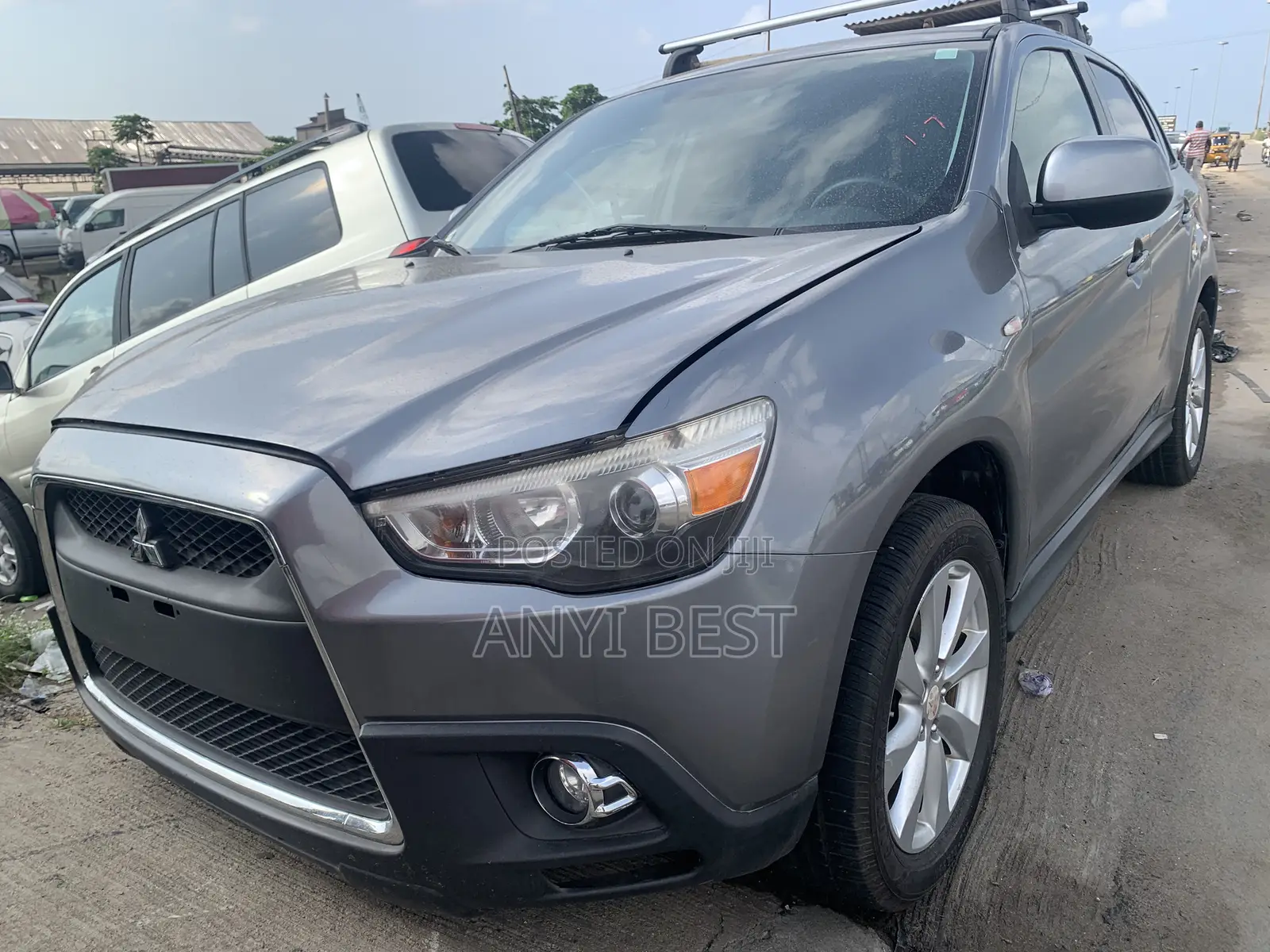 Mitsubishi Outlander 2016 Gray