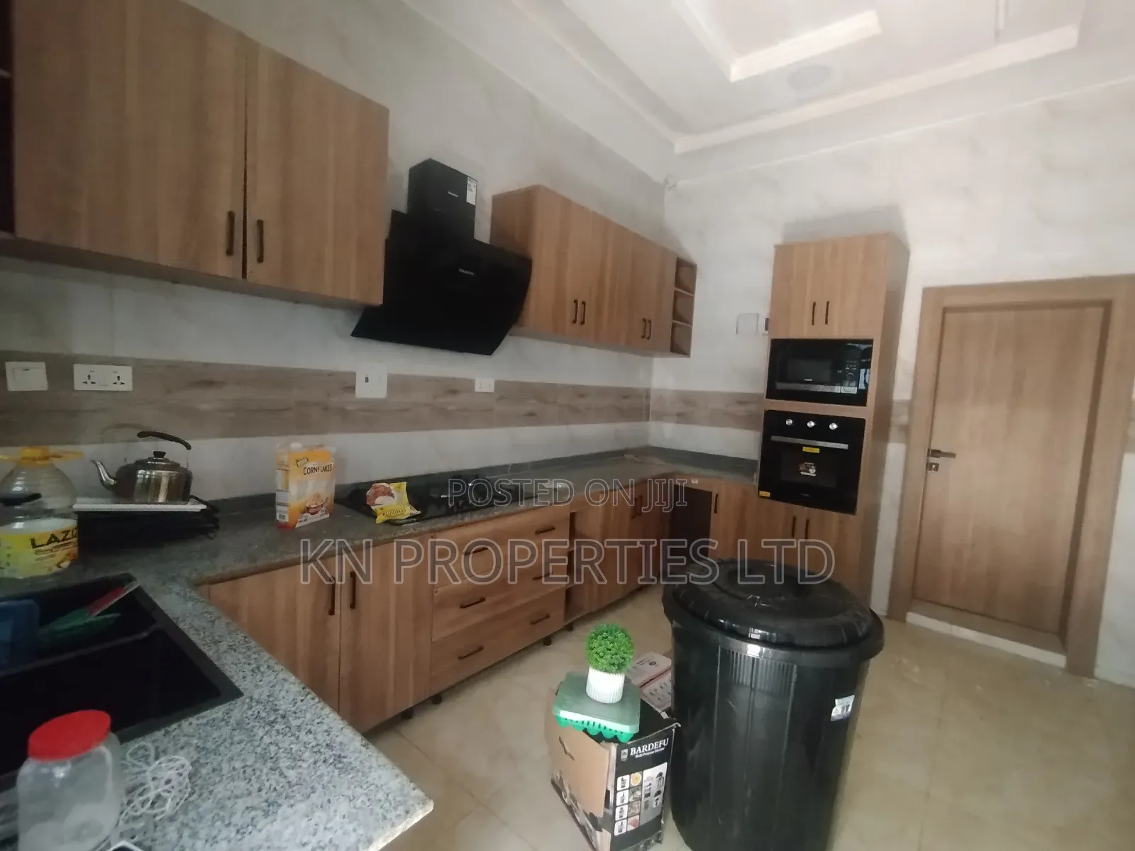 5bdrm Duplex in Gusape Main, Guzape District for rent