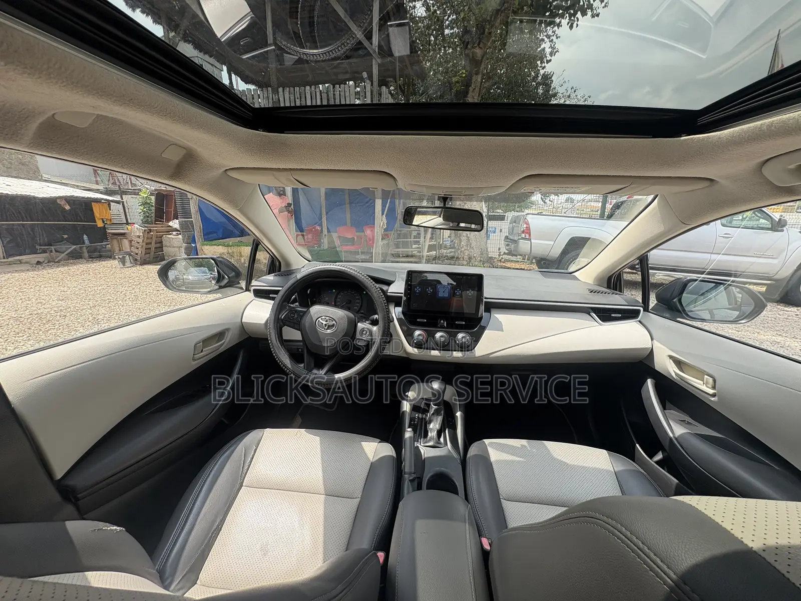 Toyota Corolla XLE 2021 Black