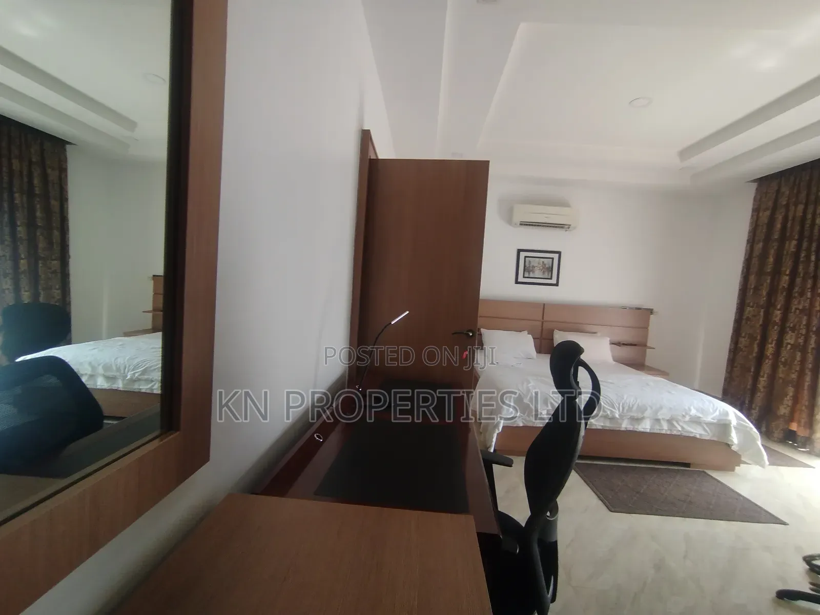 Furnished 4bdrm Duplex in Gusape Main, Guzape District for rent