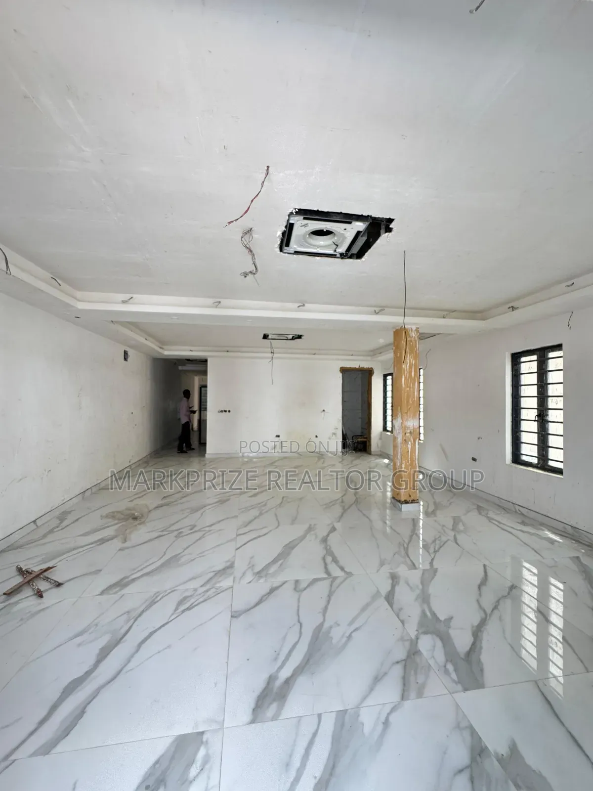 4bdrm Duplex in Ikeja GRA for sale