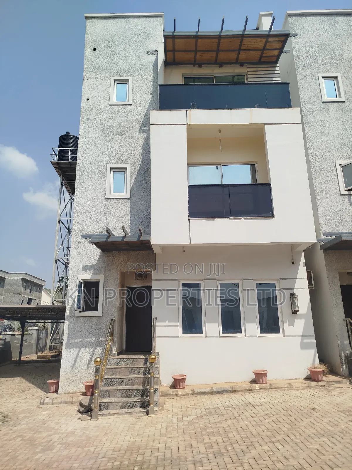 4bdrm Duplex in Gusape, Guzape District for rent