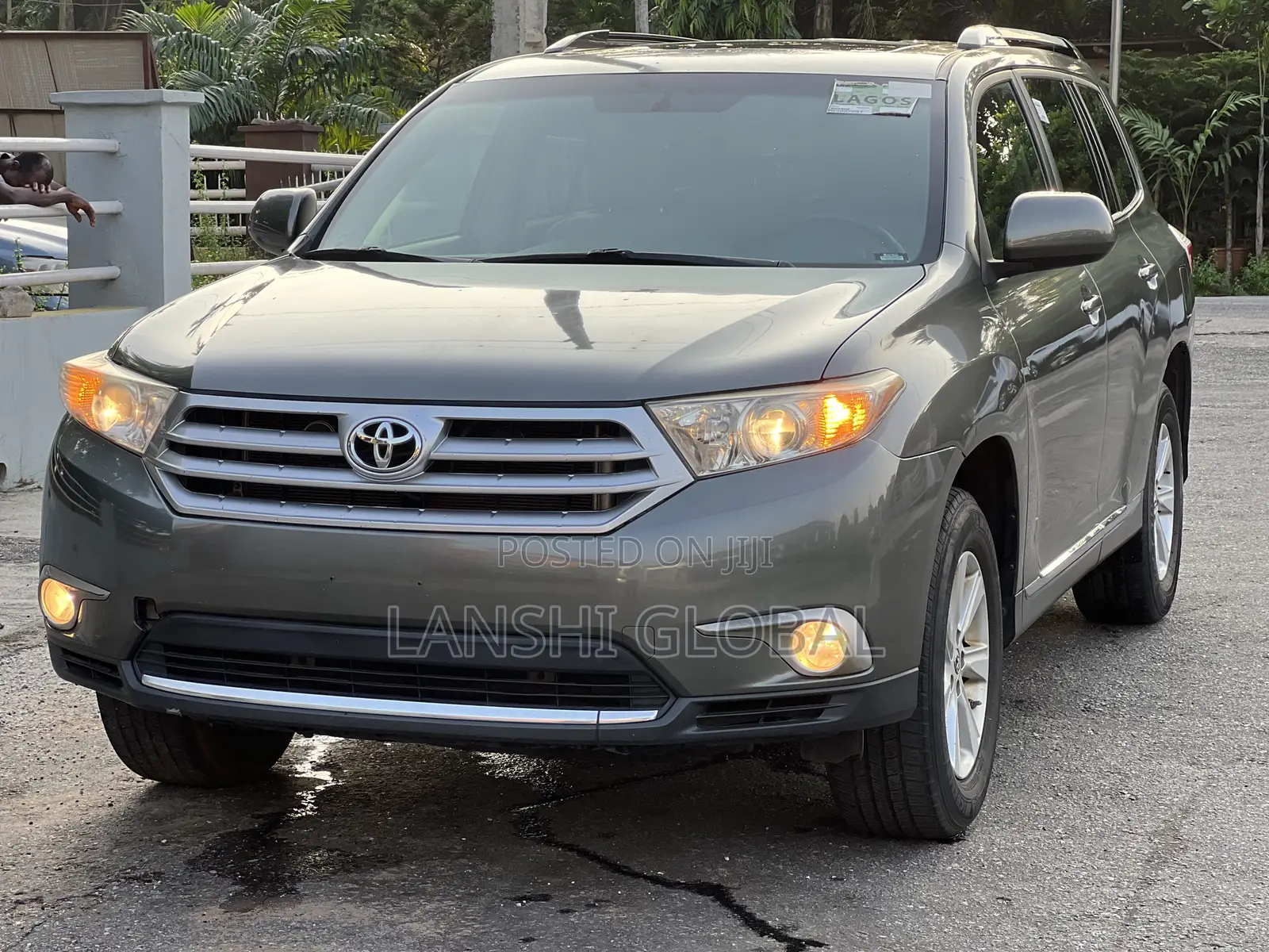 Toyota Highlander 2011 Gray