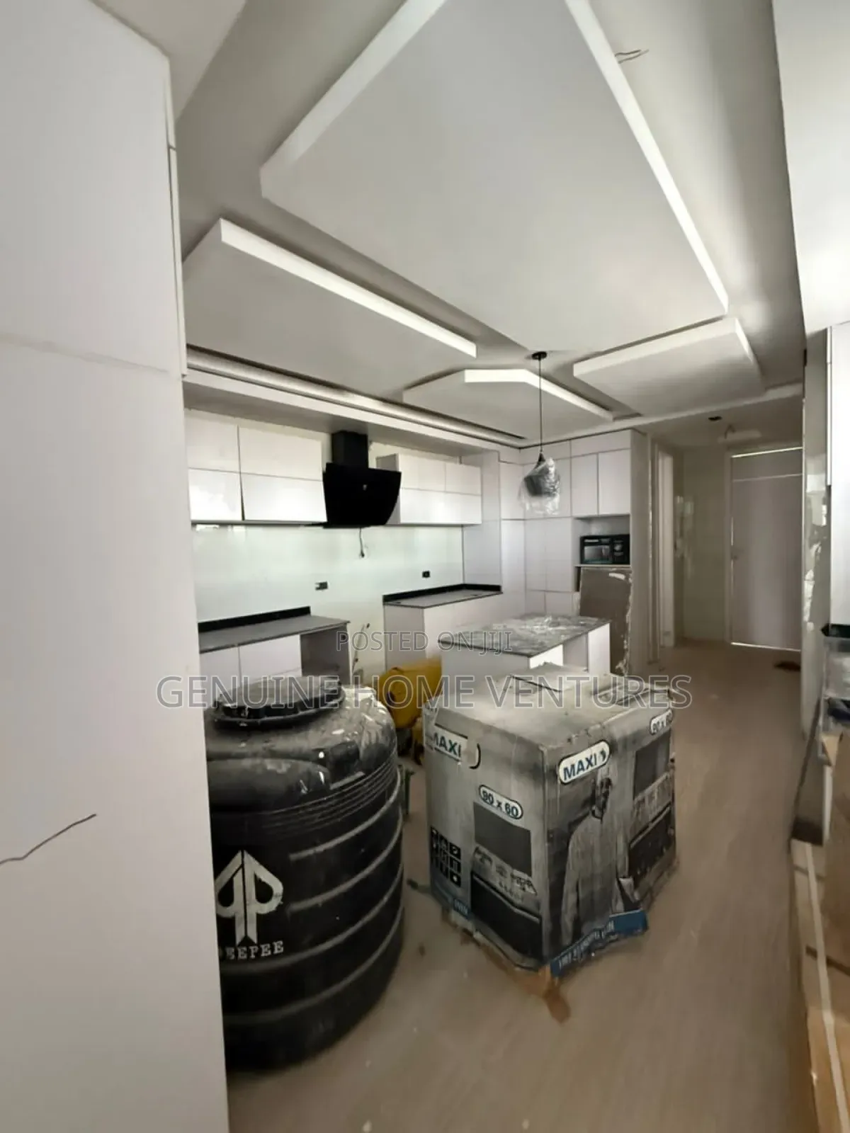5bdrm Duplex in Ikate for rent