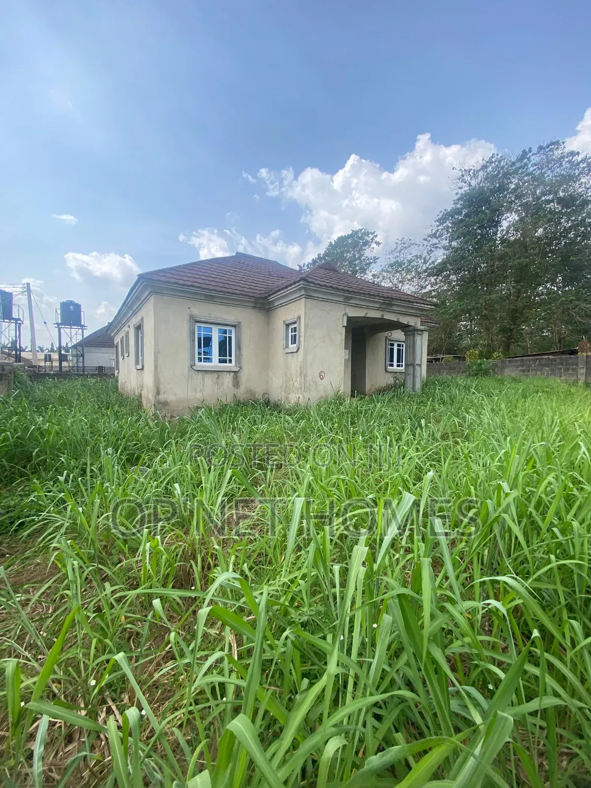 3bdrm Bungalow in Akure for sale