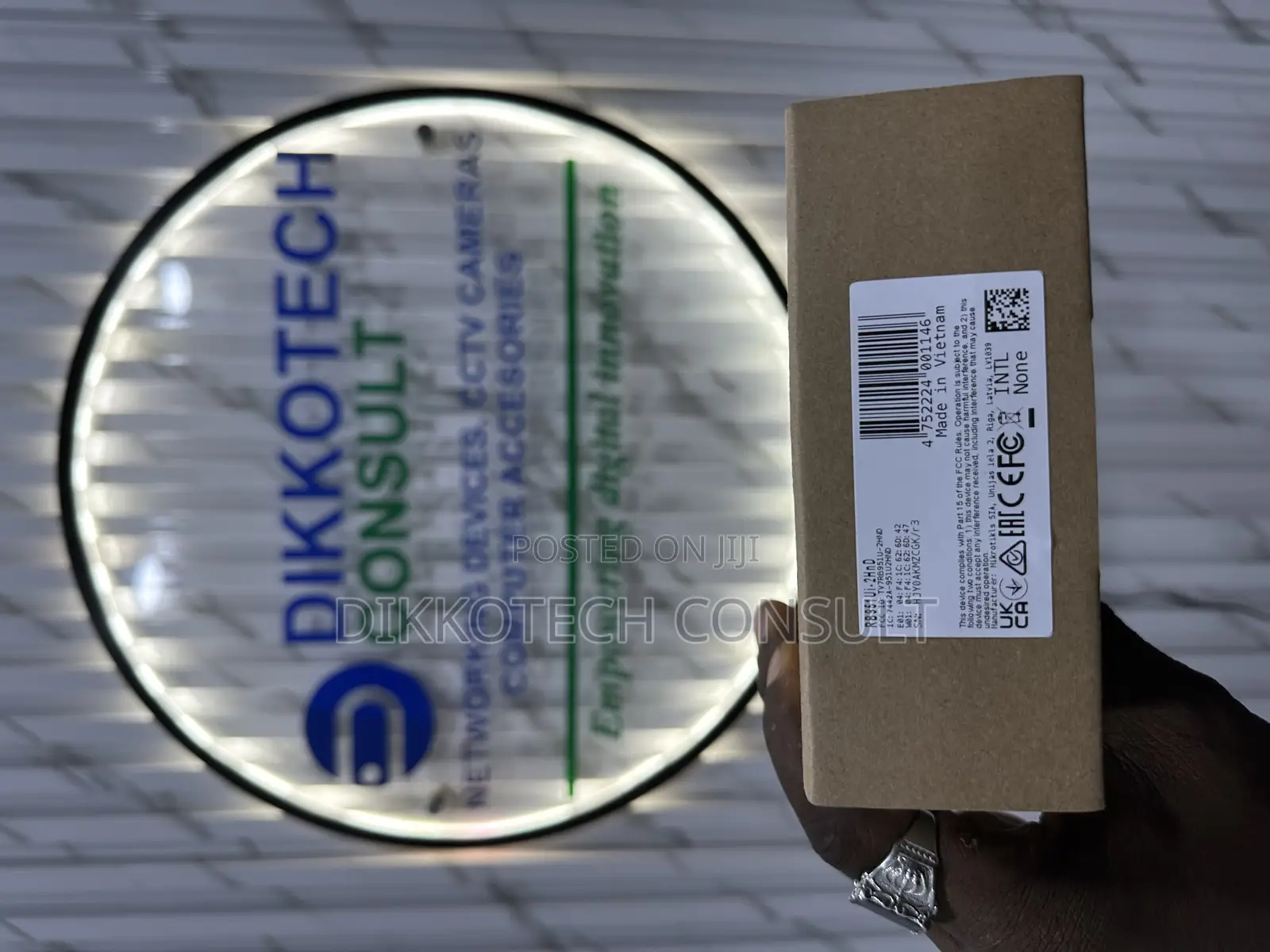 Mikrotik Routerboard Rb951ui-2hnd – Wireless Router + 5-Port Lan