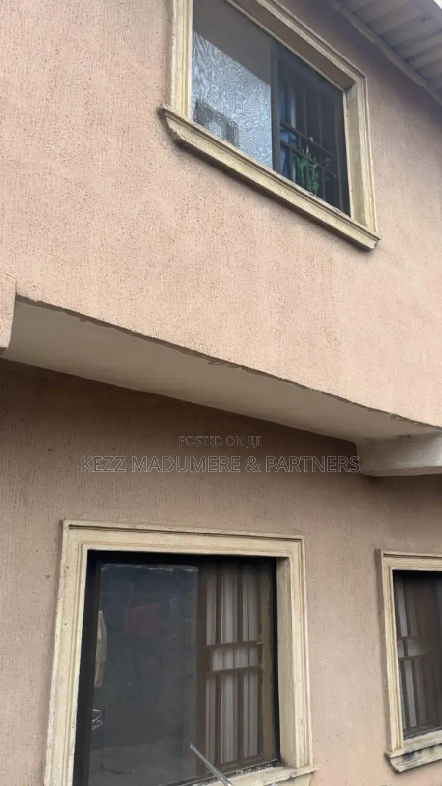3bdrm Block of Flats in Agalaba, Osisioma ,, Port-Harcourt for sale