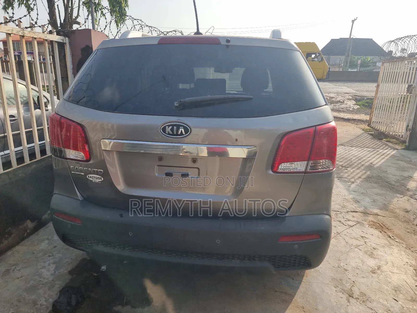 Kia Sorento SX 2012 Gray
