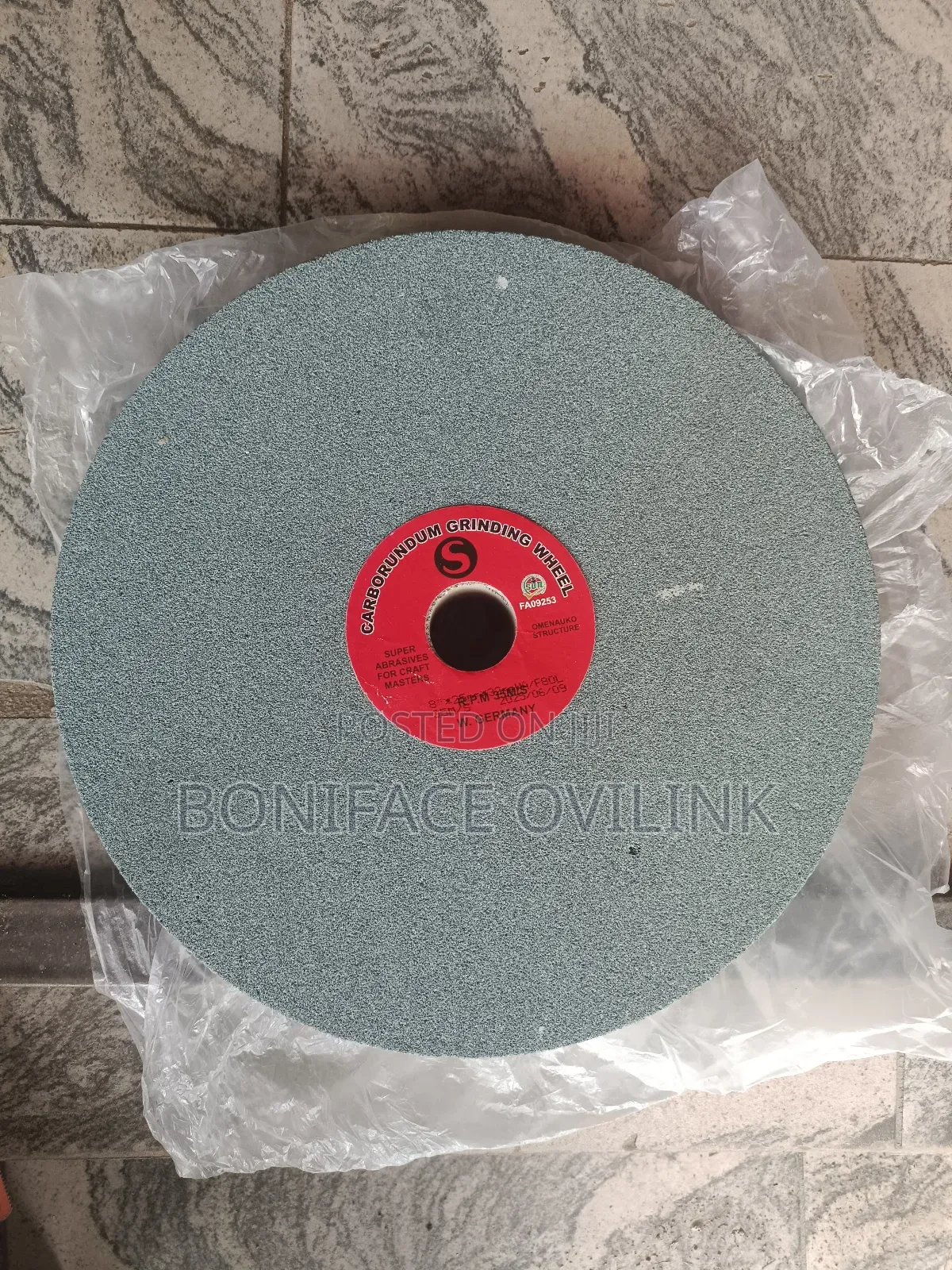 Carborundum Grinding Wheel Green/Black 12"/8"/6"